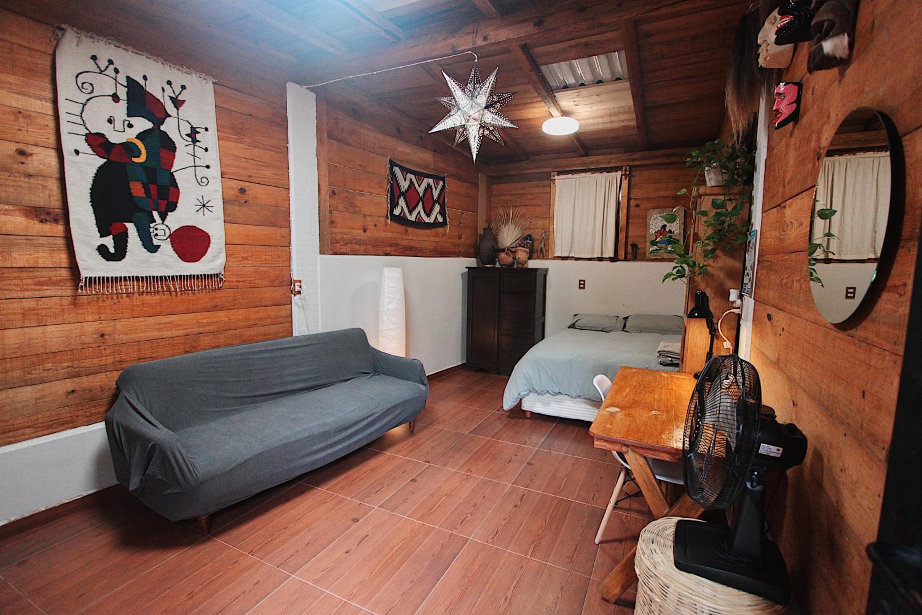 One-Bedroom Apartment - Photo 27