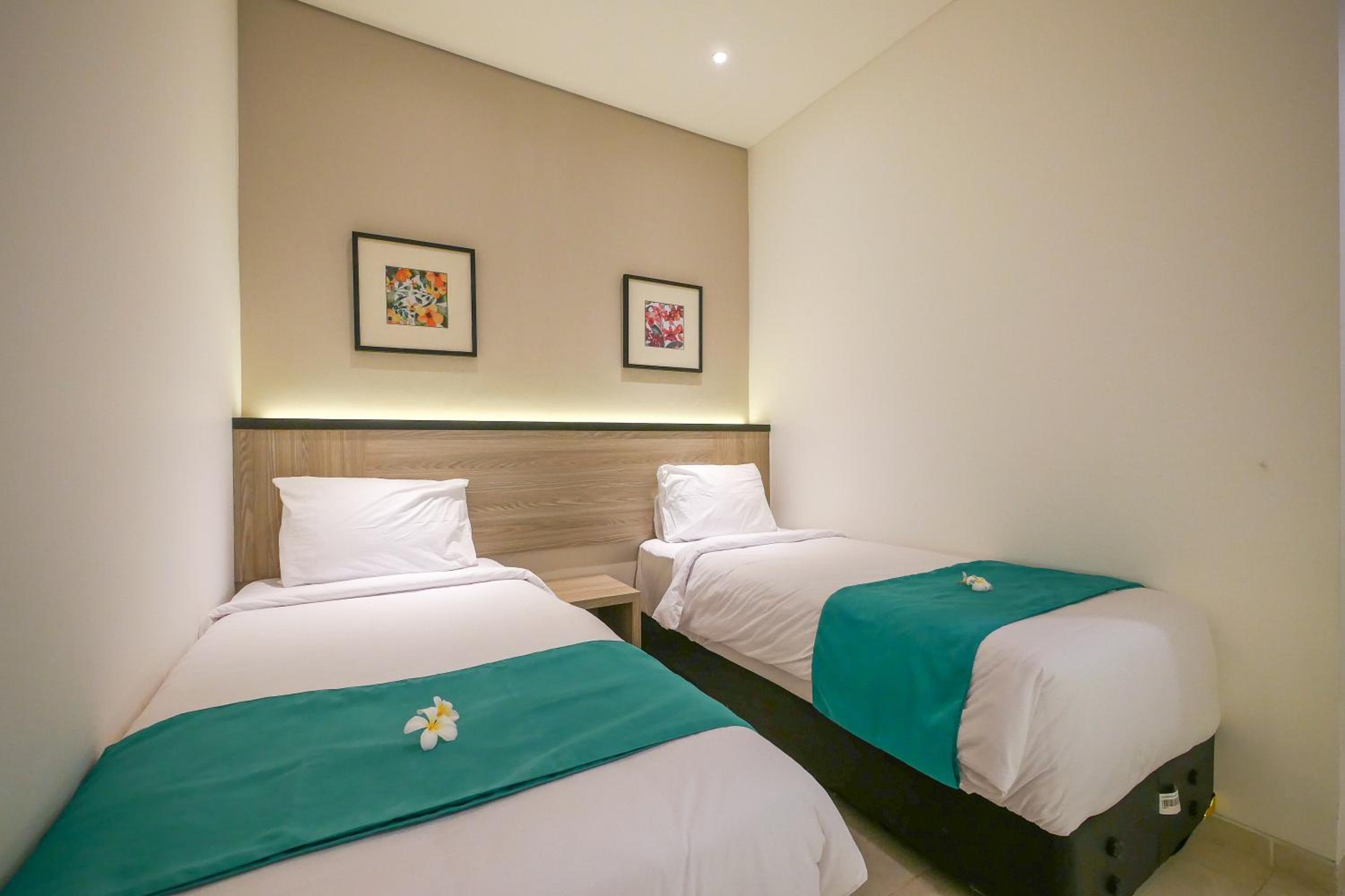Superior Twin Room - Photo 4