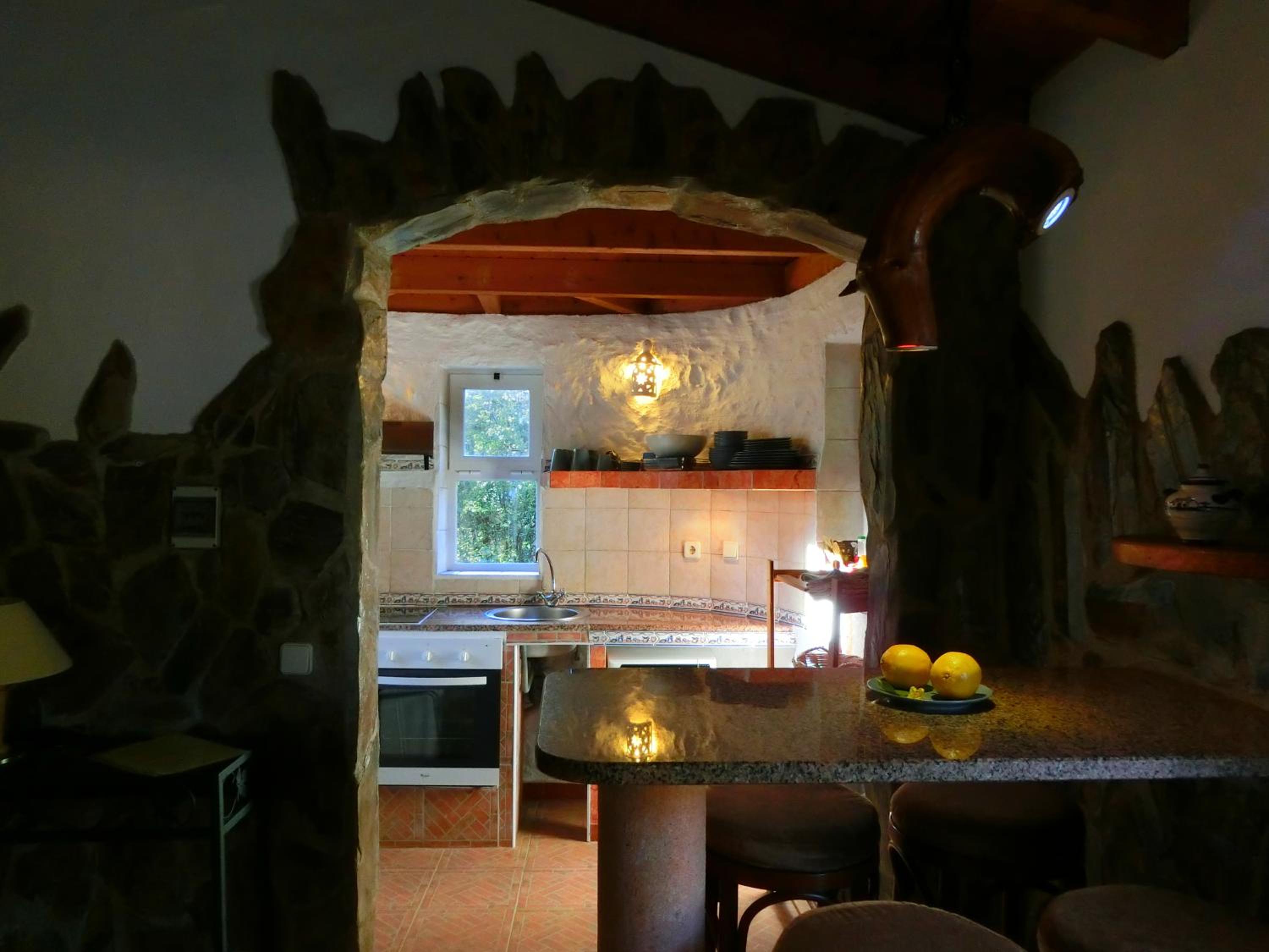 Two-Bedroom House with Patio photo 3