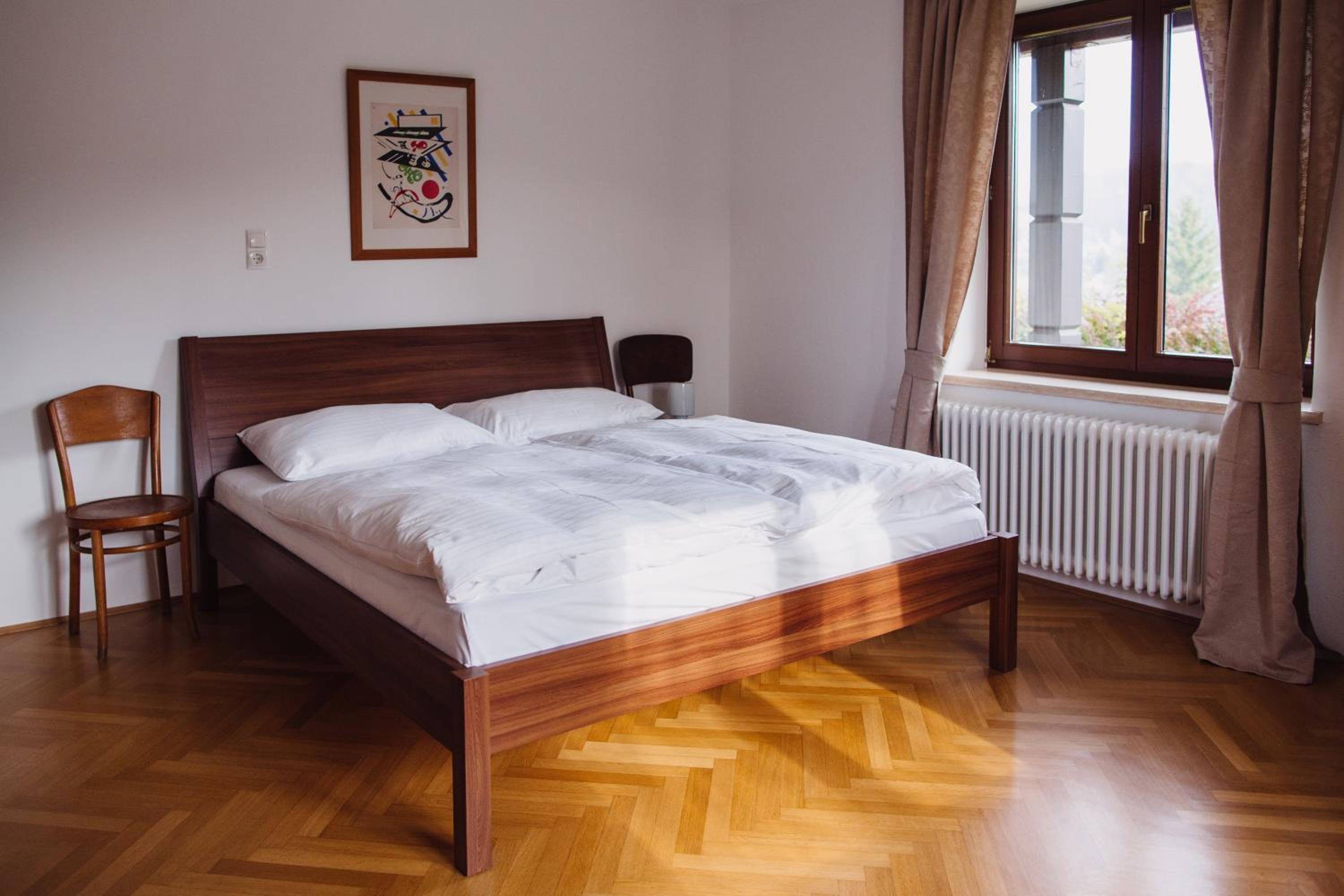 Traditional Apartment photo 1