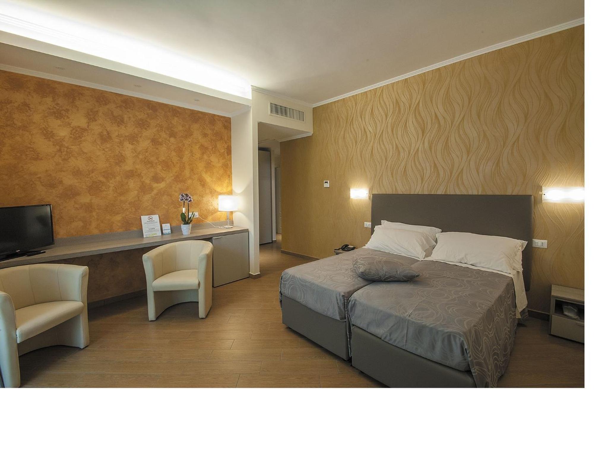 Triple Room photo 1