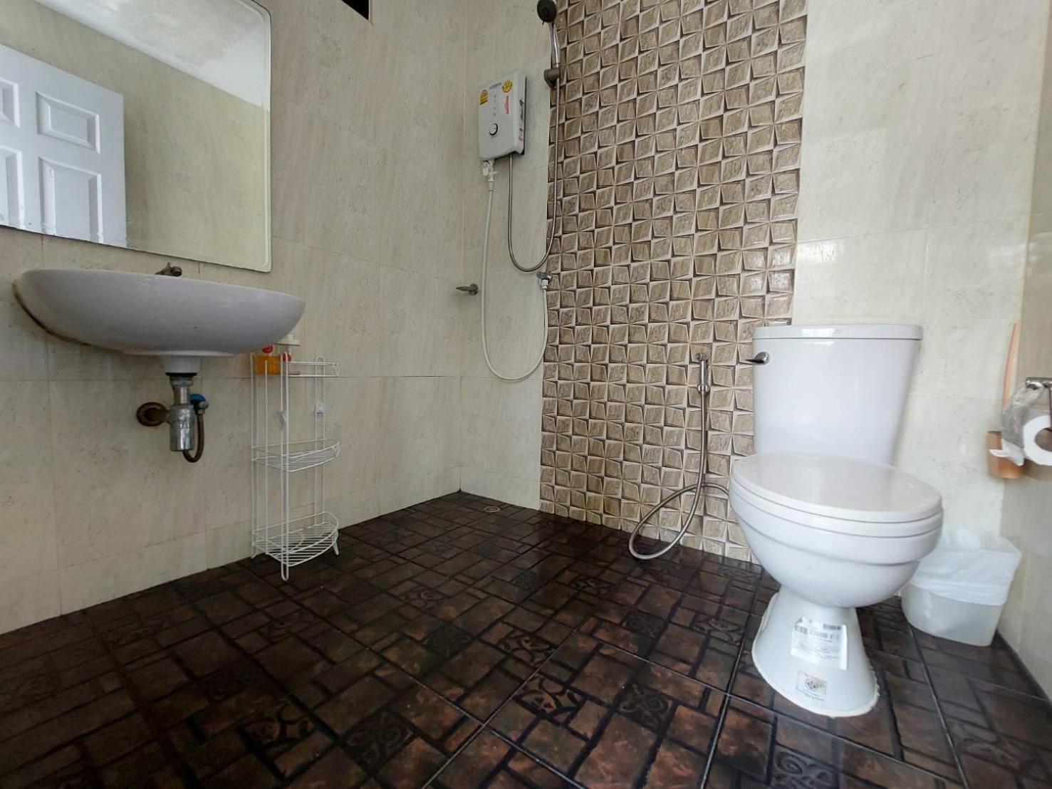 Deluxe Double Room with Balcony photo 2