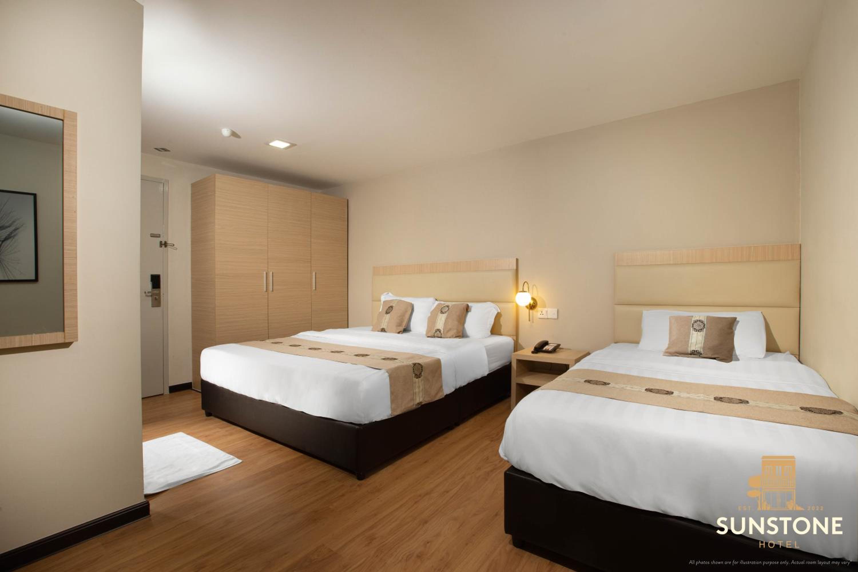 Triple Room