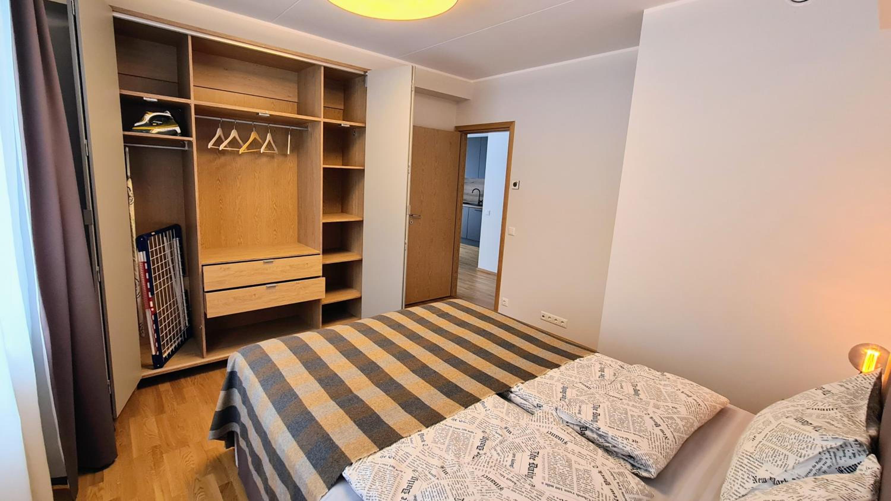 One-Bedroom Apartment photo 2
