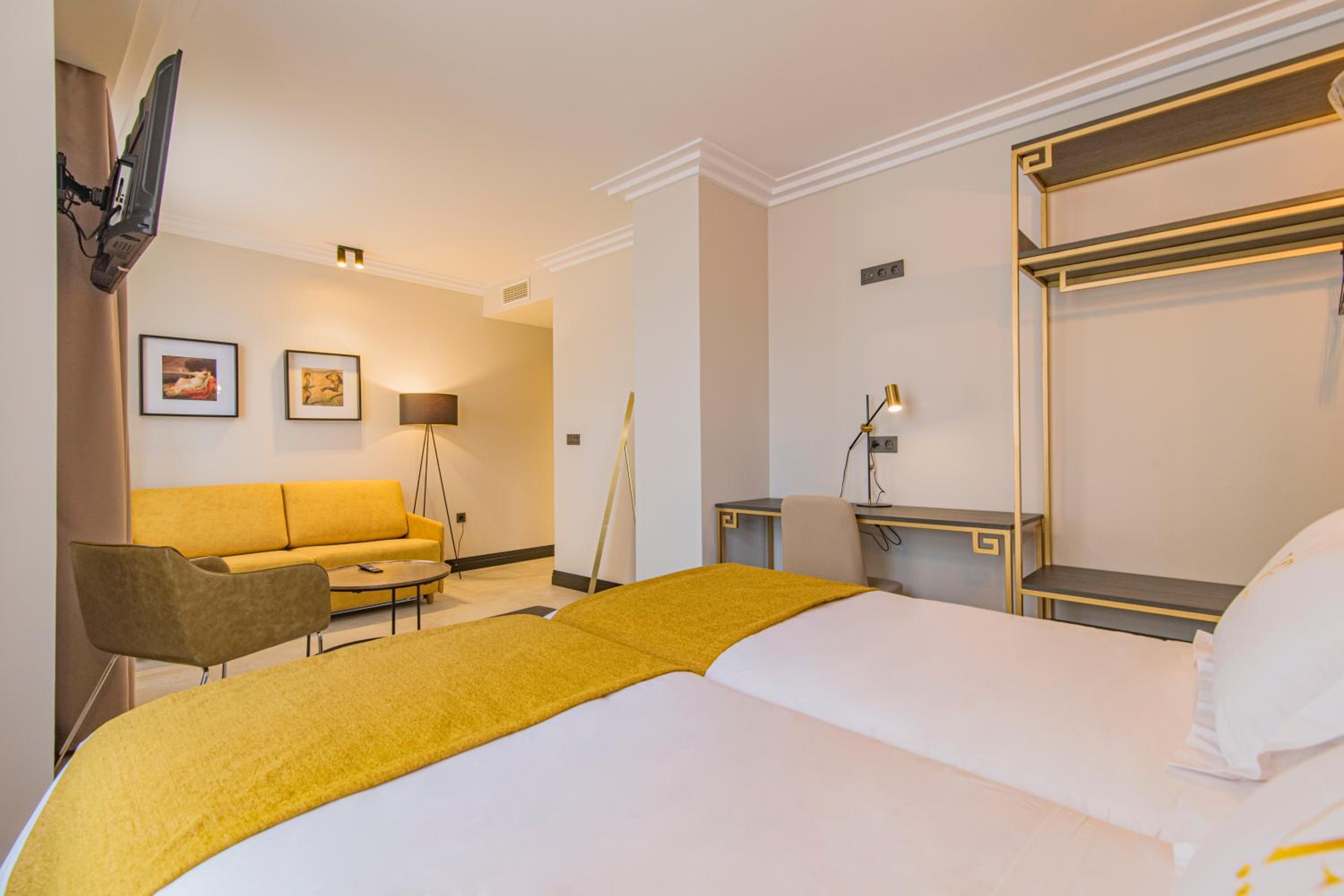 Junior Suite - Photo 14