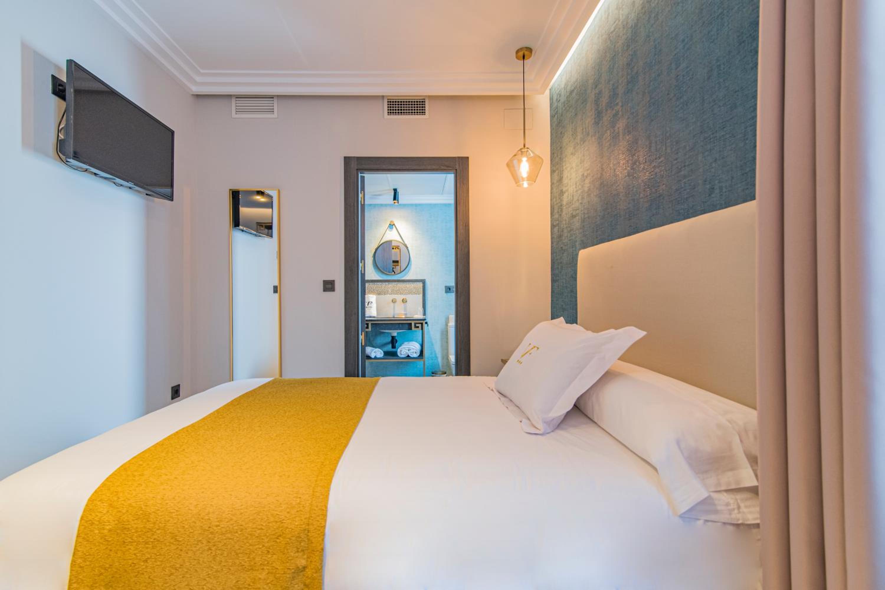 Single Room - Photo 7