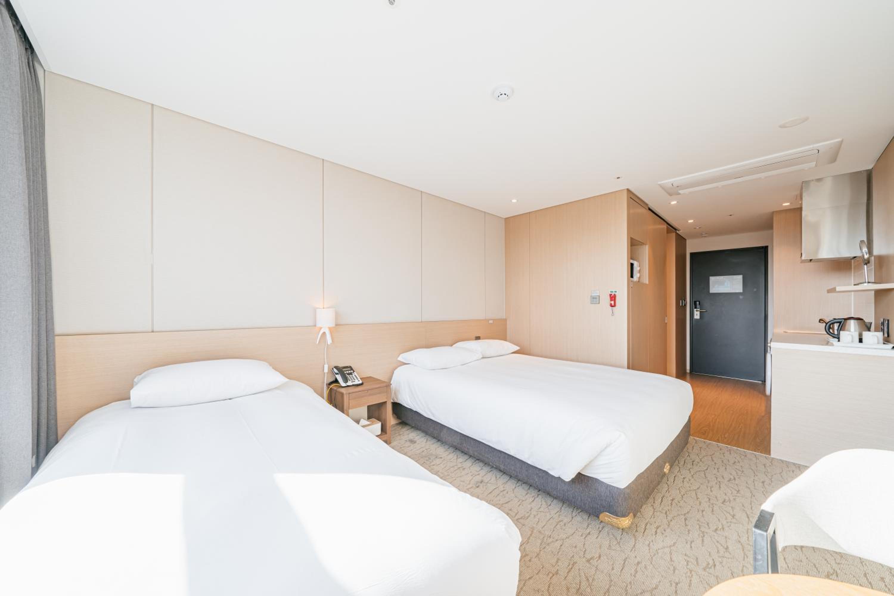 Deluxe Twin Room - Photo 4