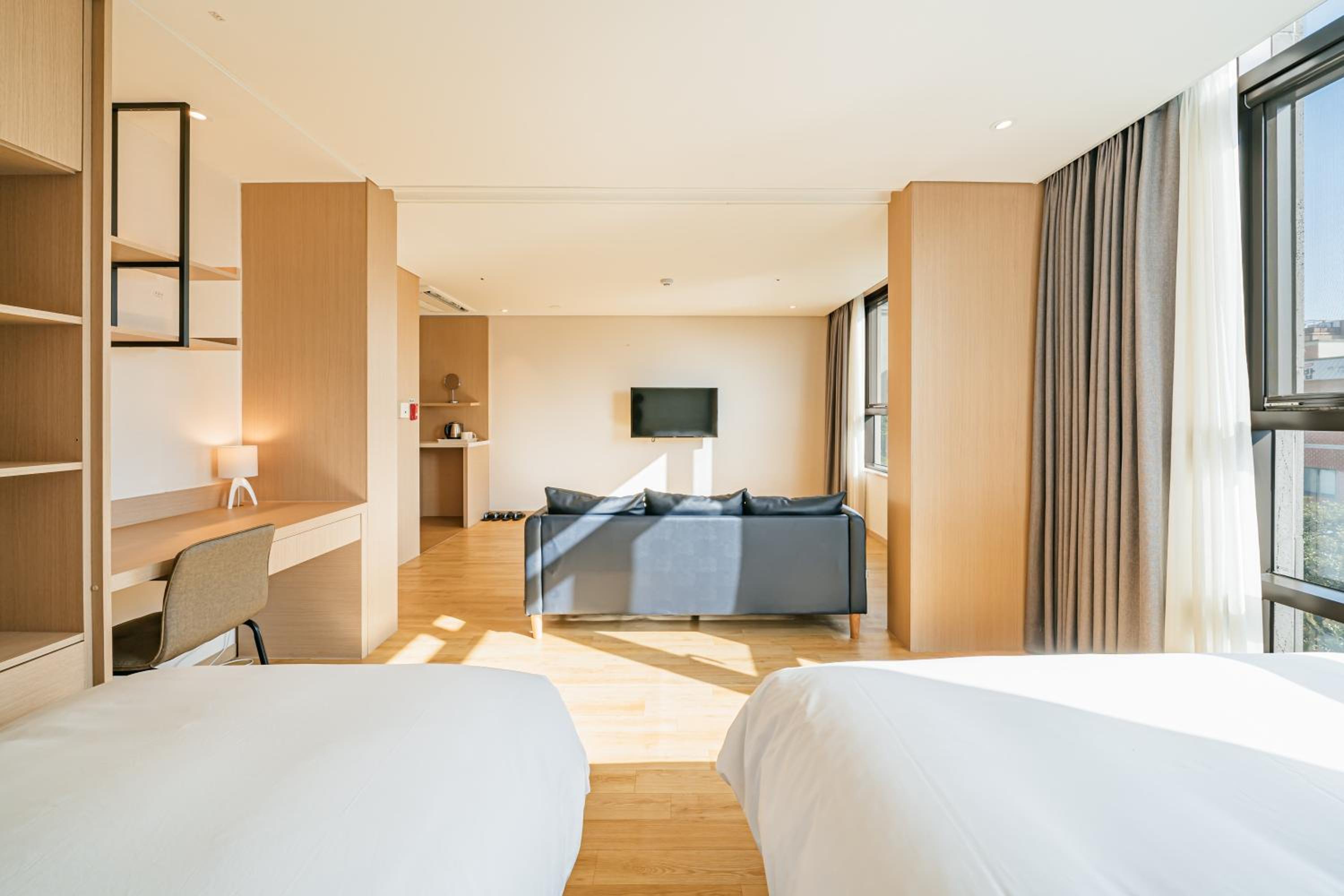 Junior Suite - Photo 17