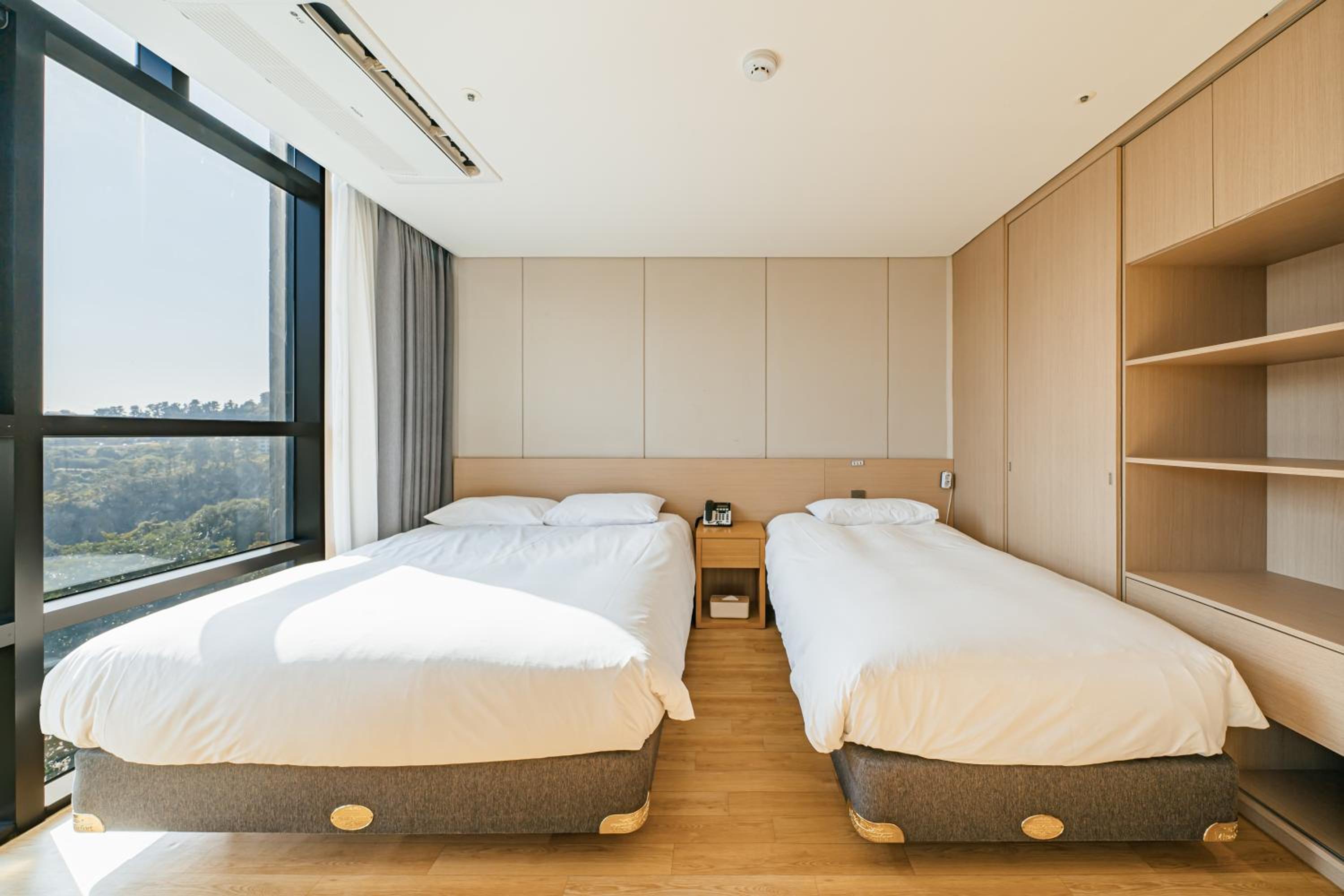 Junior Suite - Photo 11