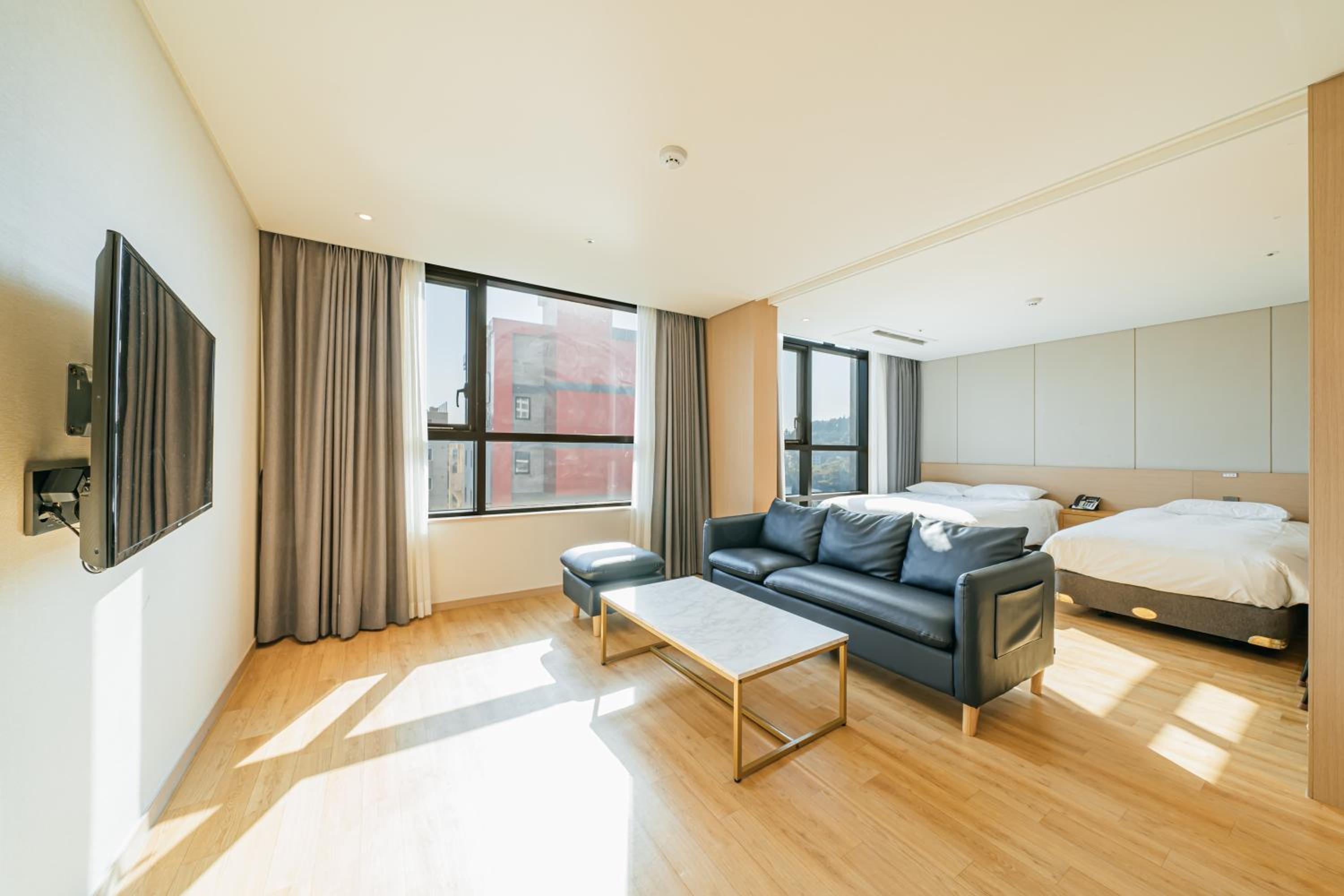 Junior Suite - Photo 16