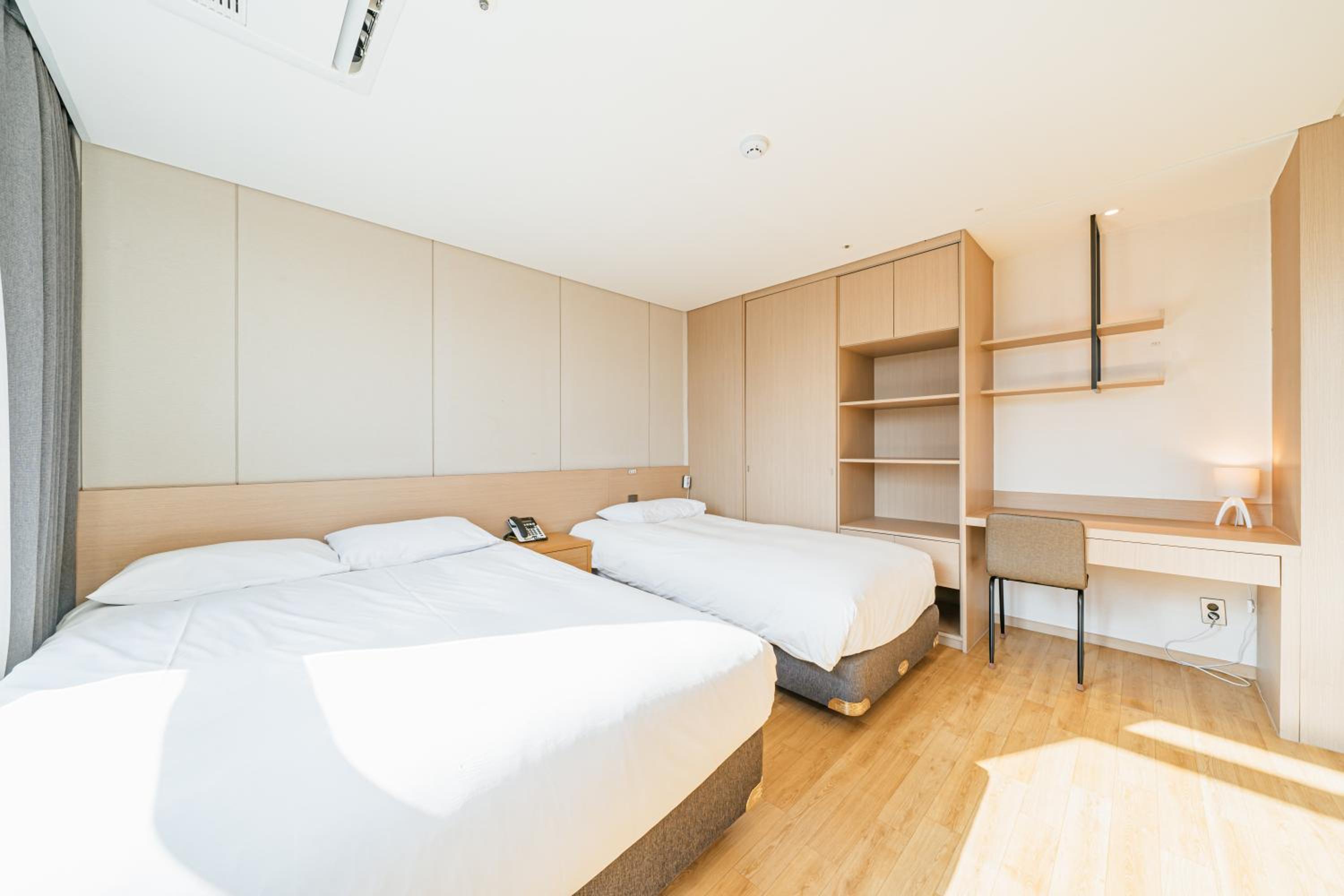 Junior Suite - Photo 1