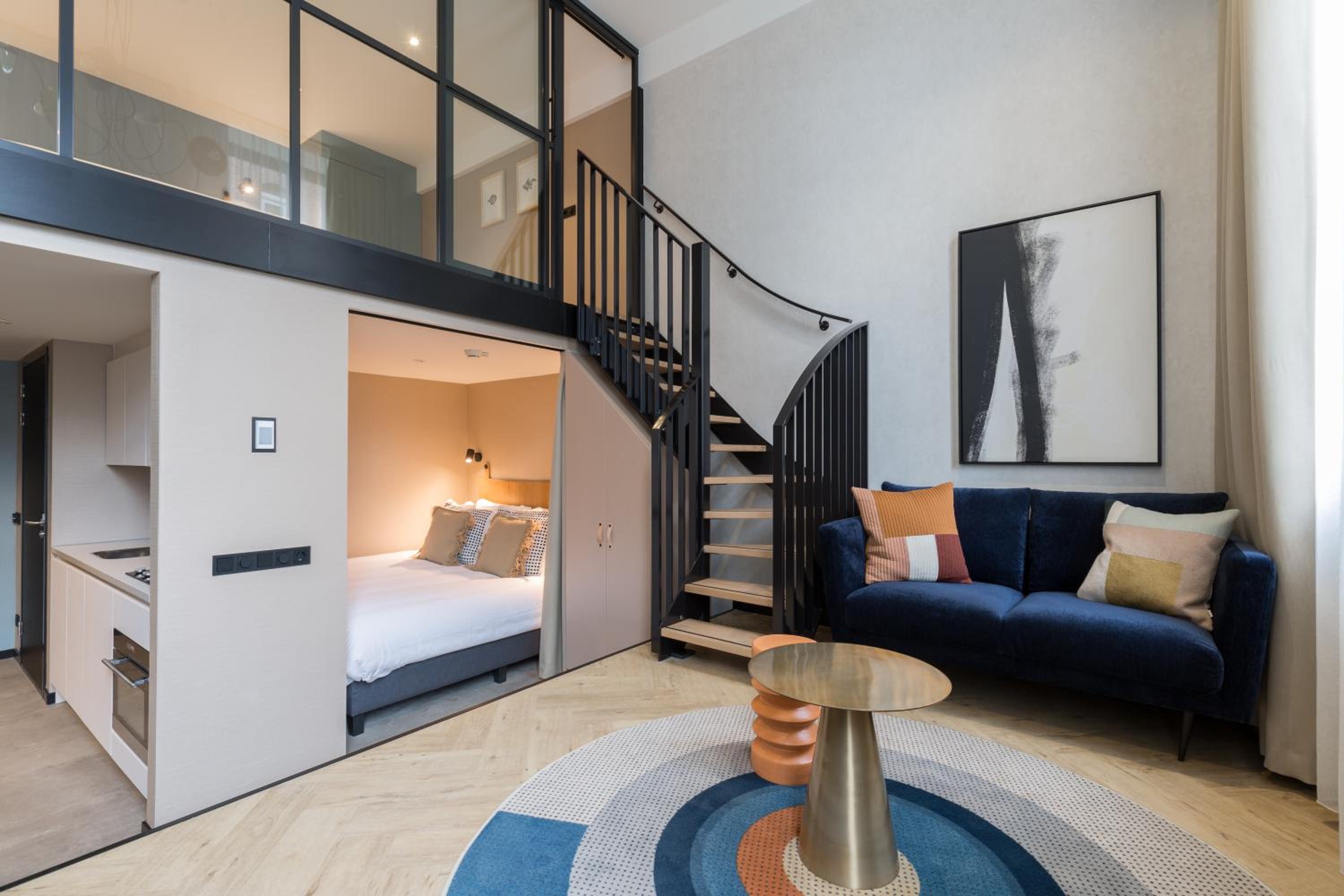 Apartment - Photo 1
