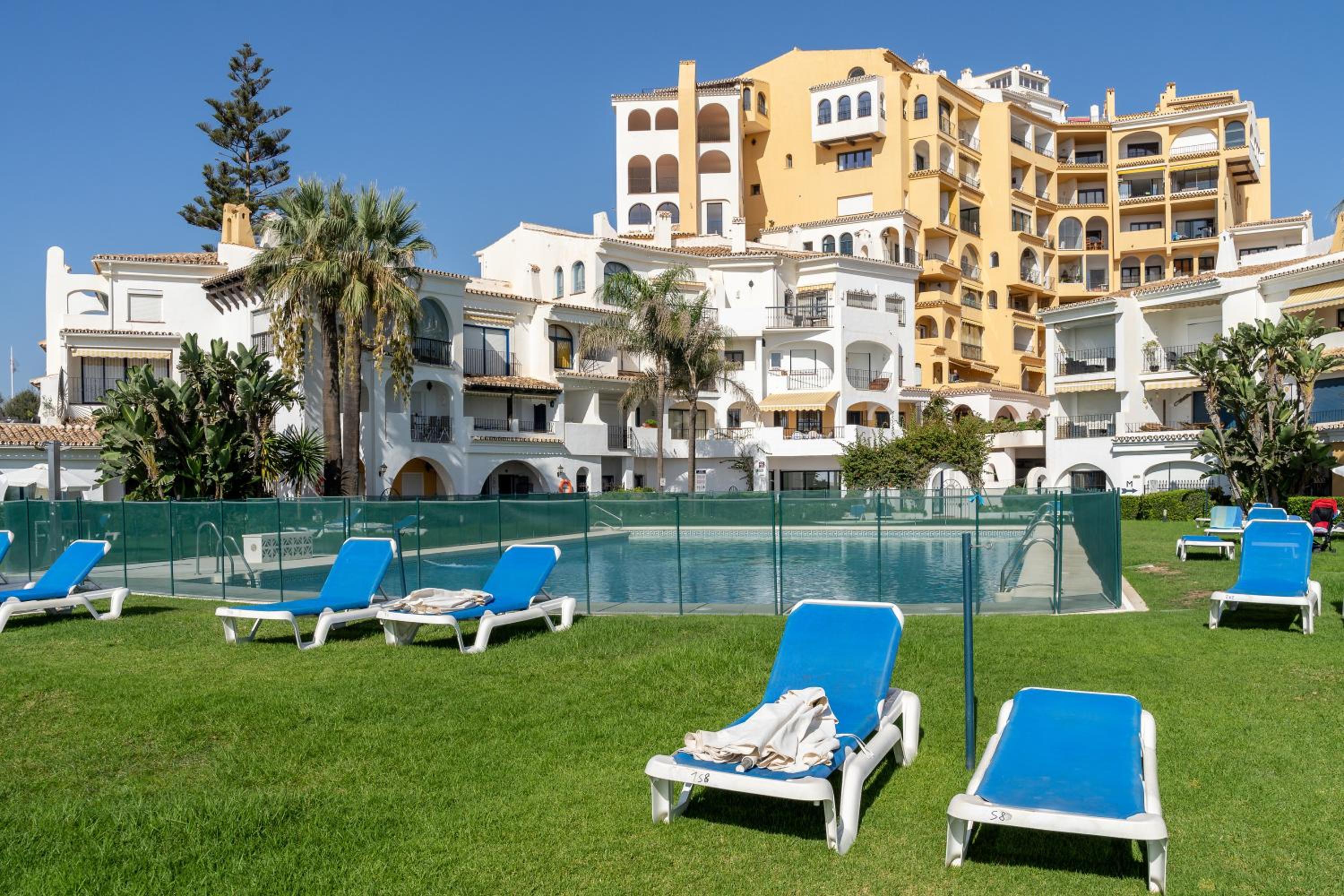 Apartment with Sea View