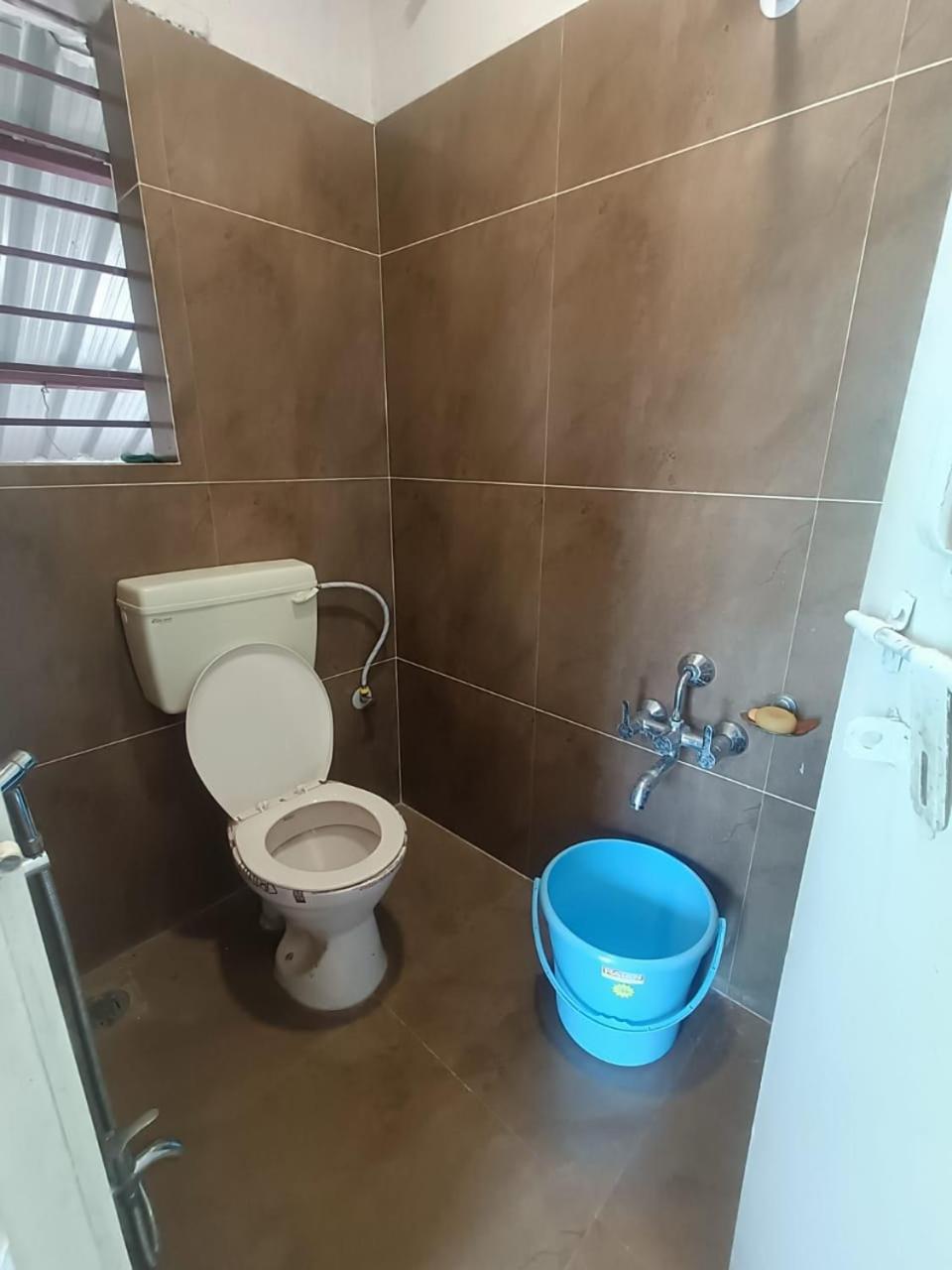Double Room with Private Bathroom photo 3