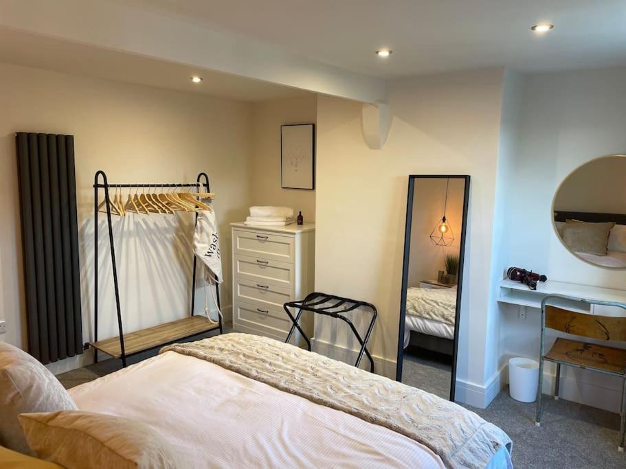 Two-Bedroom House photo 3