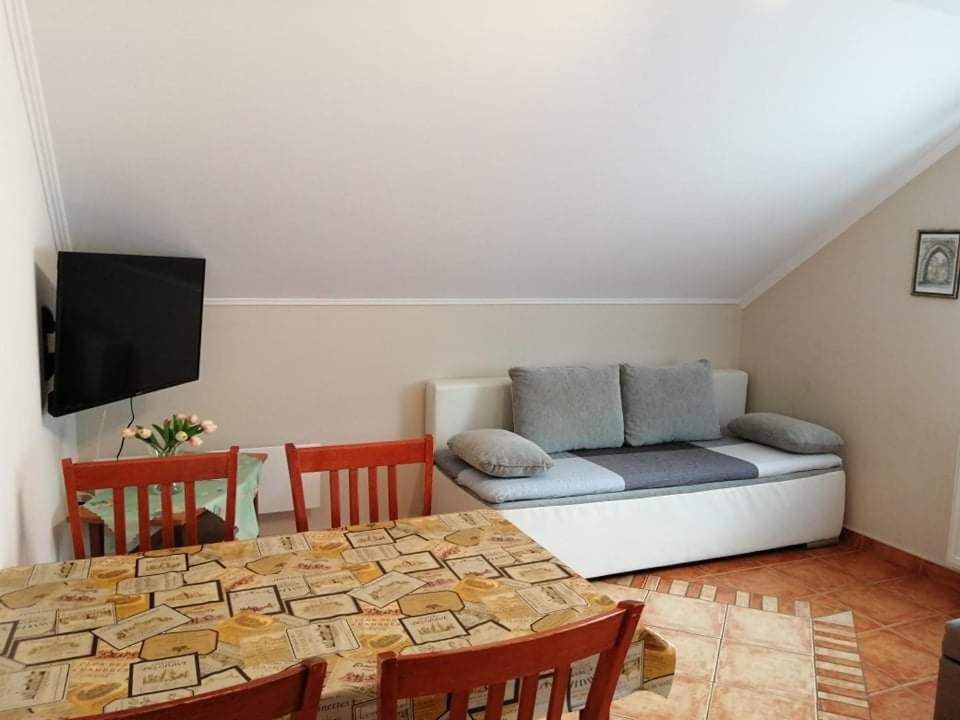 Apartment with Terrace photo 1