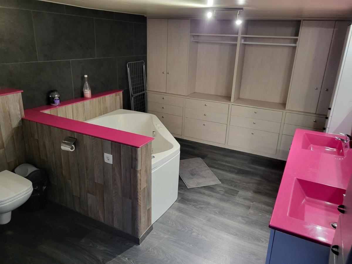 Two-Bedroom House - Photo 4