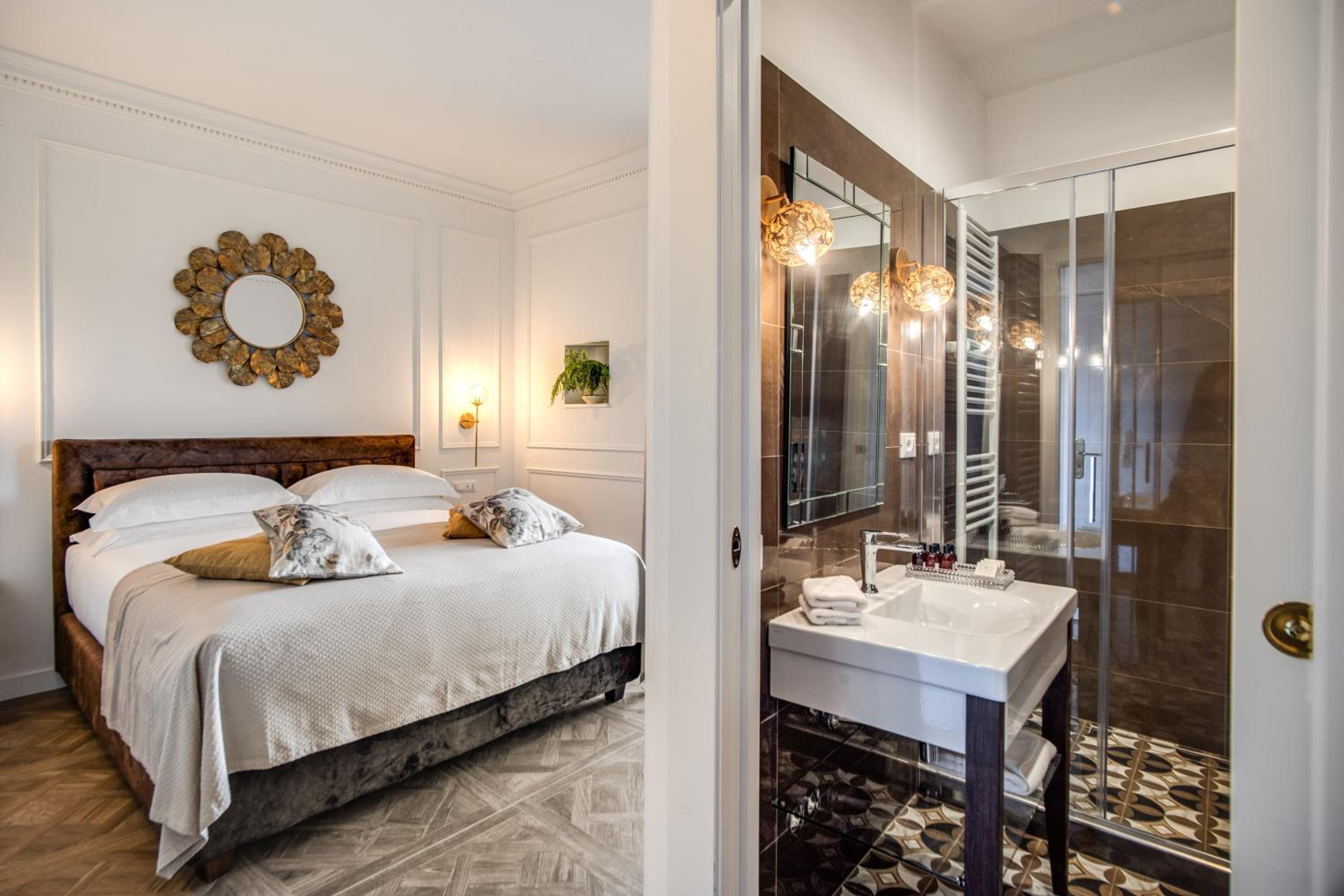 King Room With Lake View photo 3