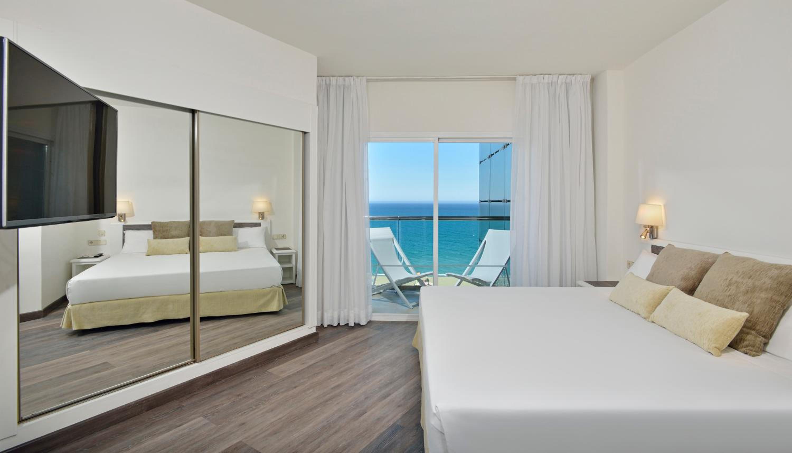 Xtra Sol Junior Suite con Vista Frontal al Mar