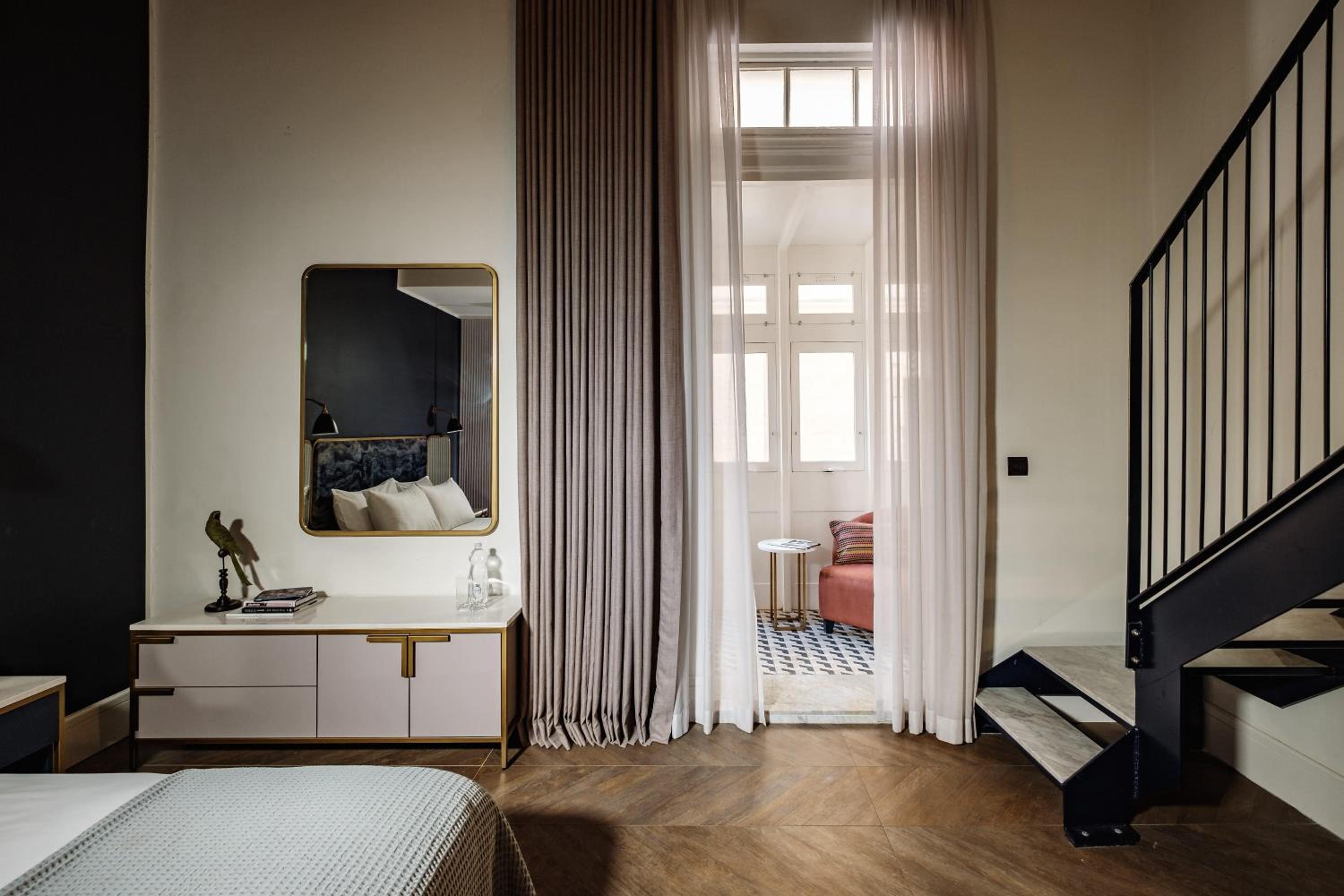 Duplex Suite