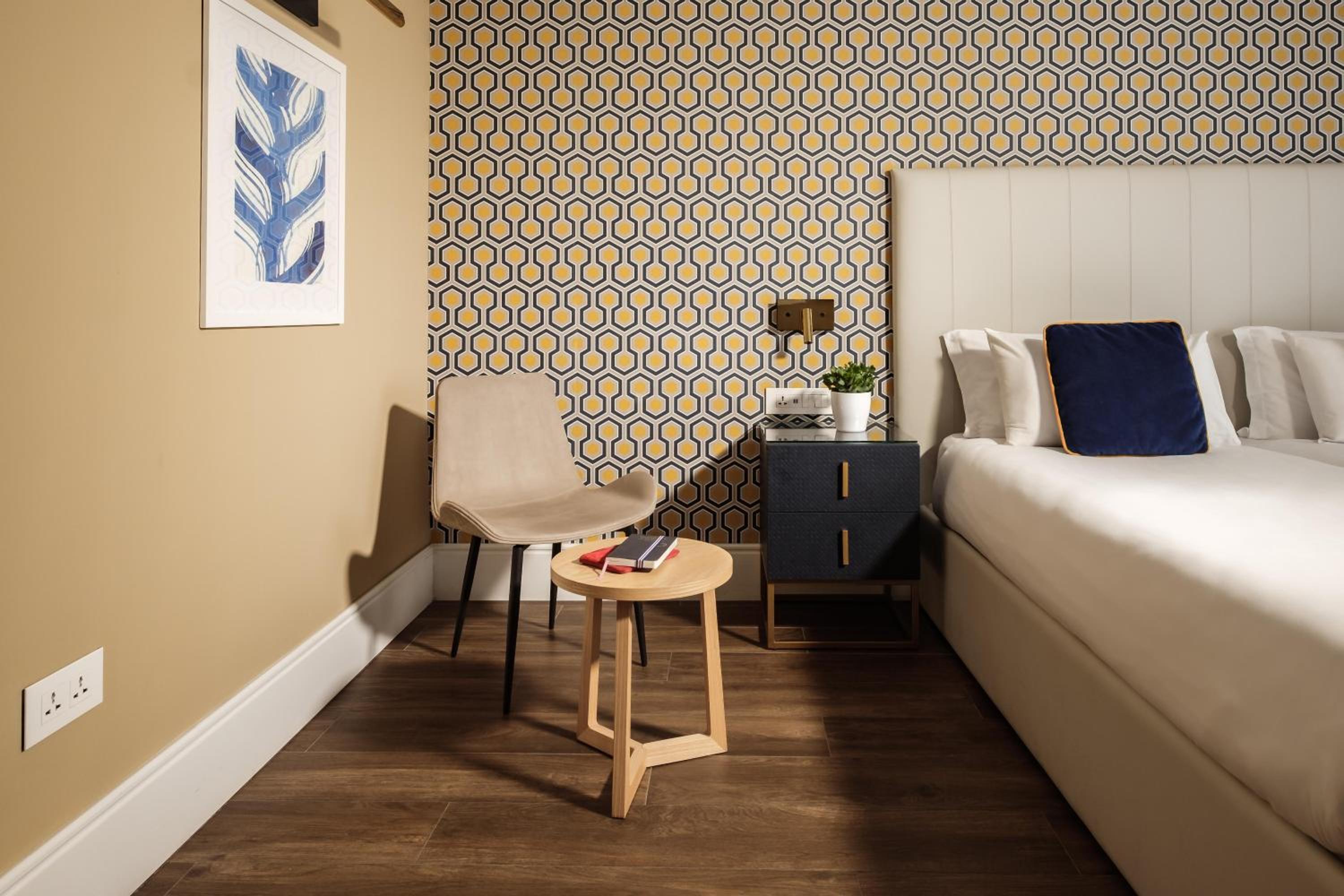 Superior Double or Twin Room - Photo 3