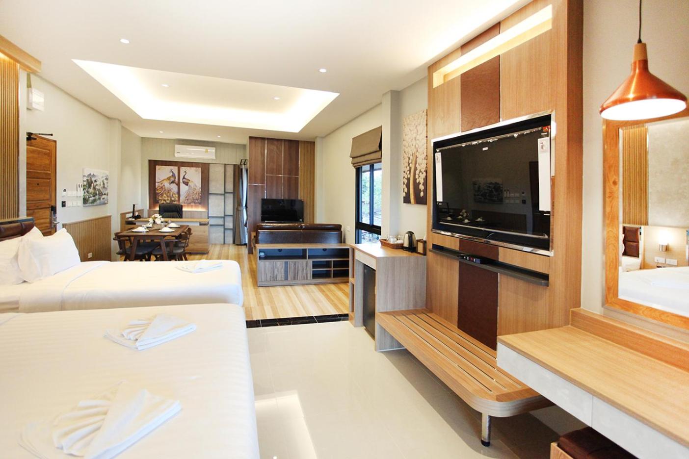Family Suite - Photo 25