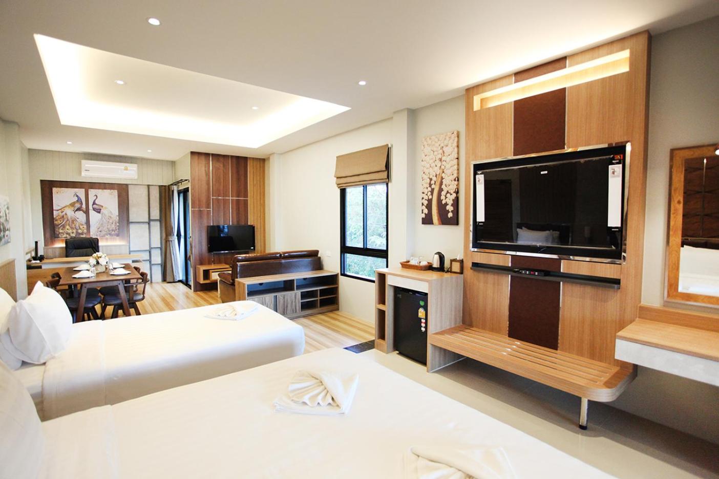 Family Suite - Photo 19