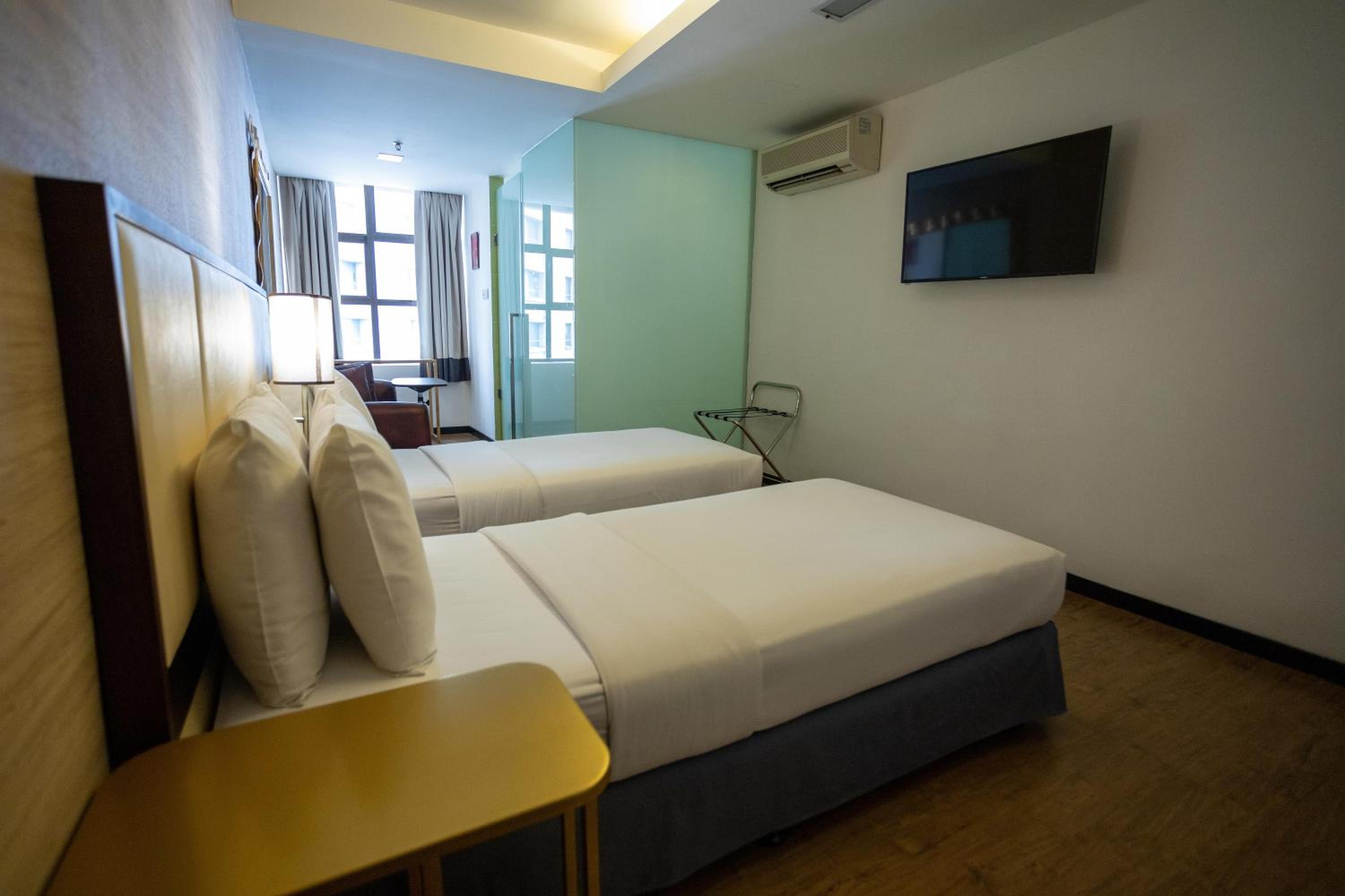 Club Twin Room