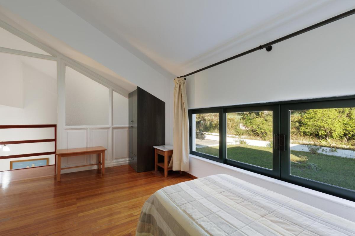Two-Bedroom Apartment - Photo 4