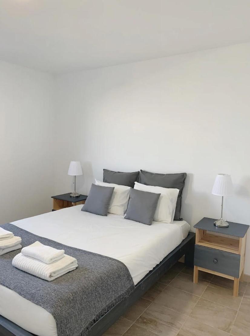 Two-Bedroom House photo 3
