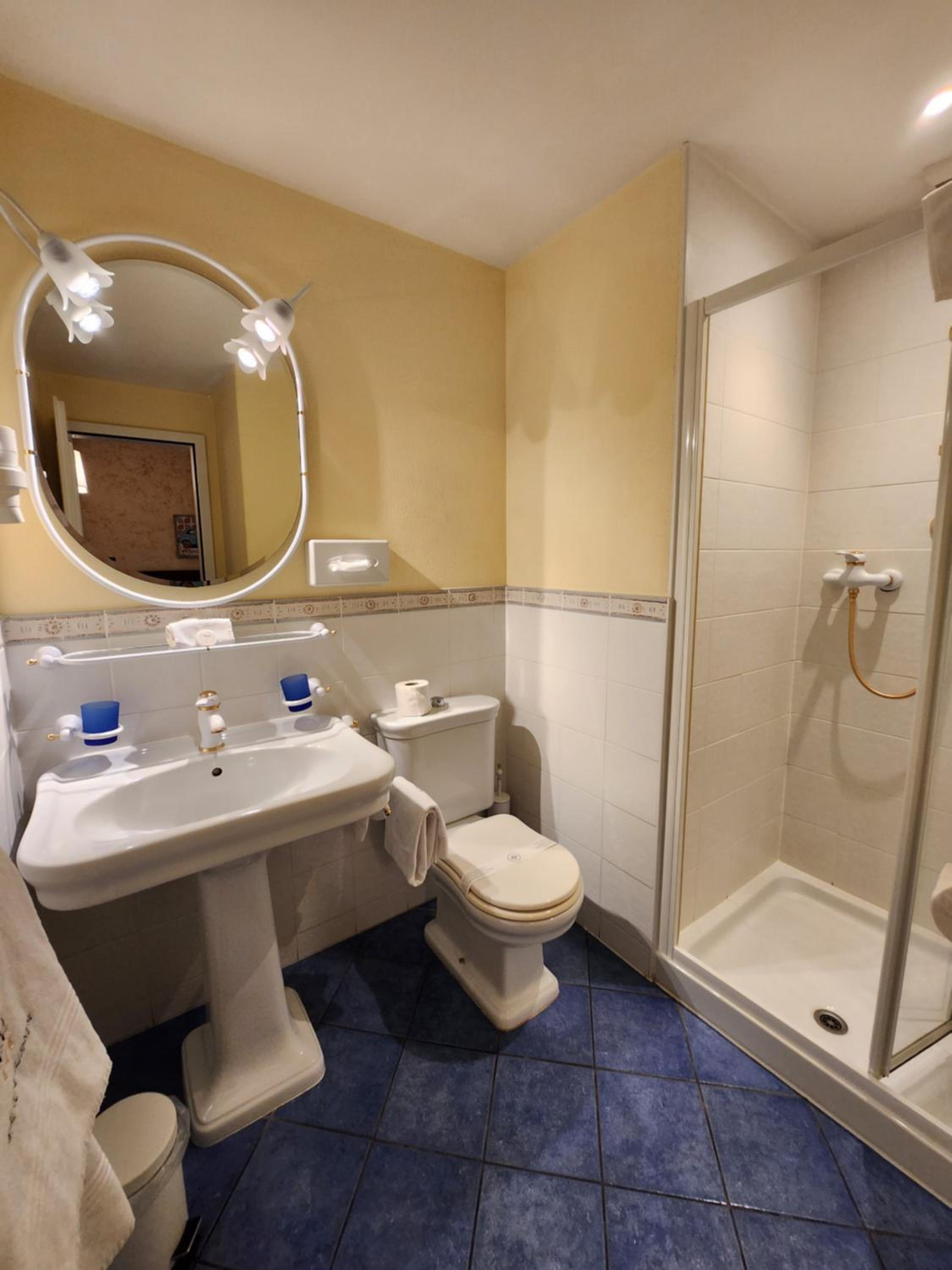 Economy Double Room Parterre - Photo 2