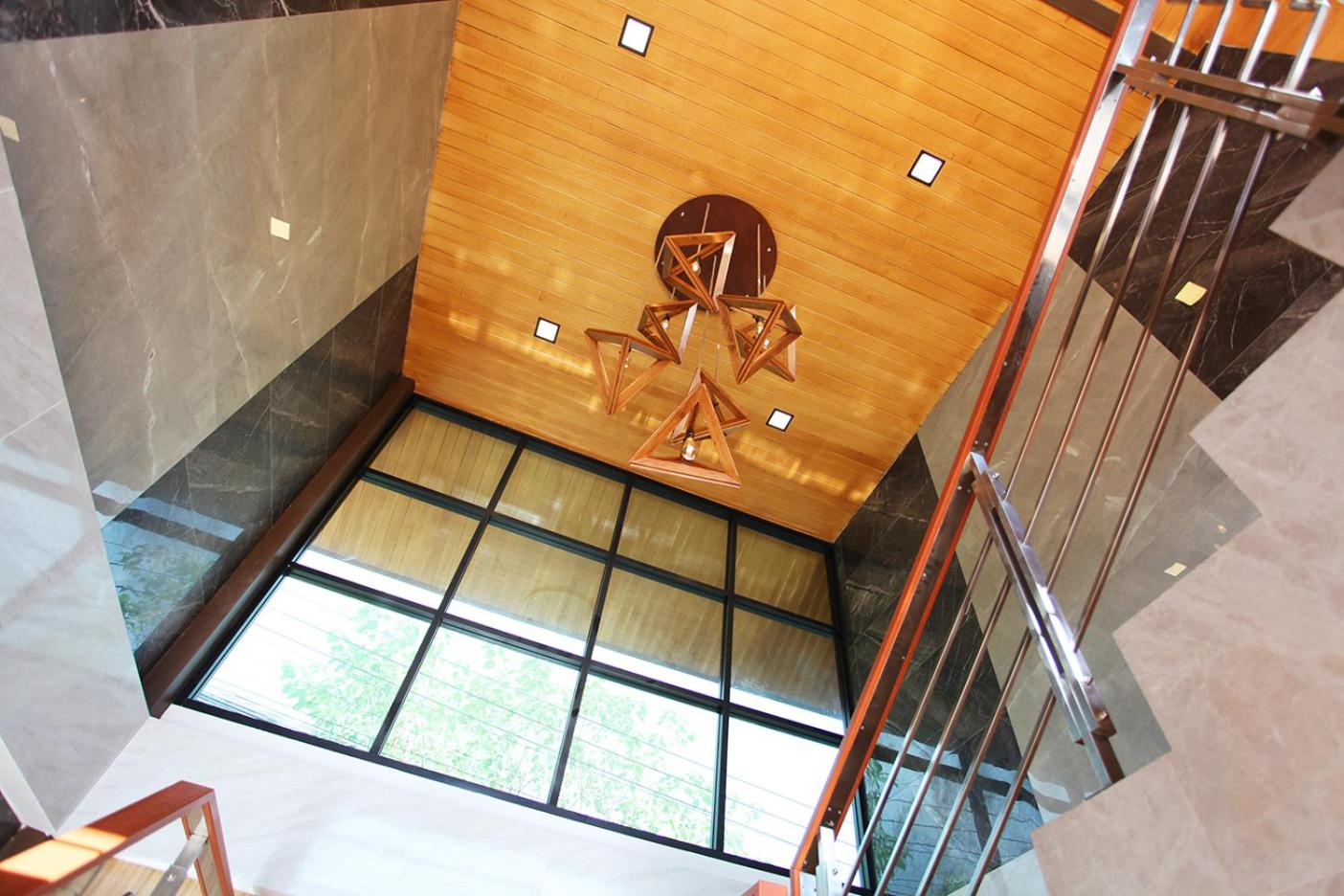Family Suite - Photo 13