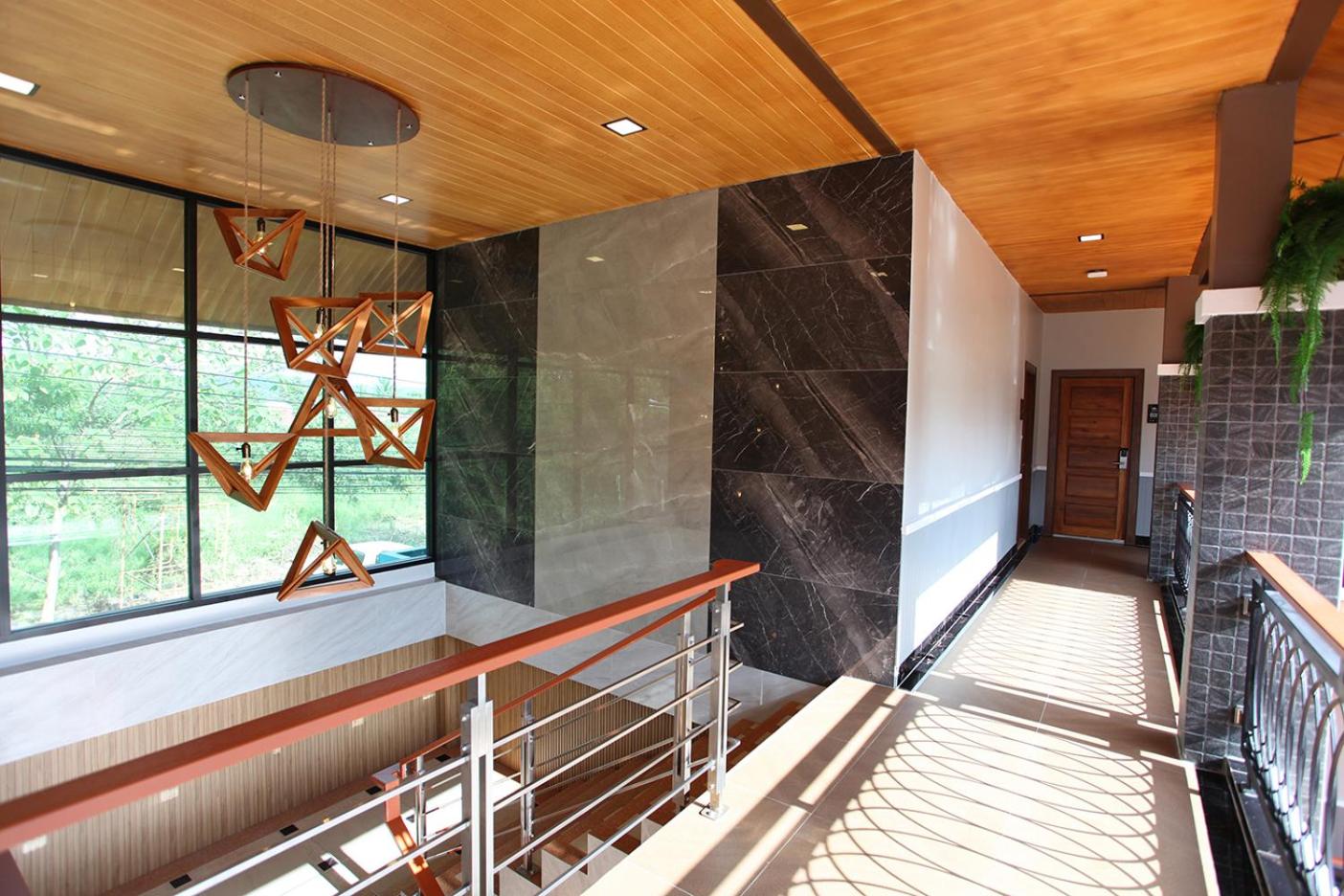 Family Suite - Photo 14