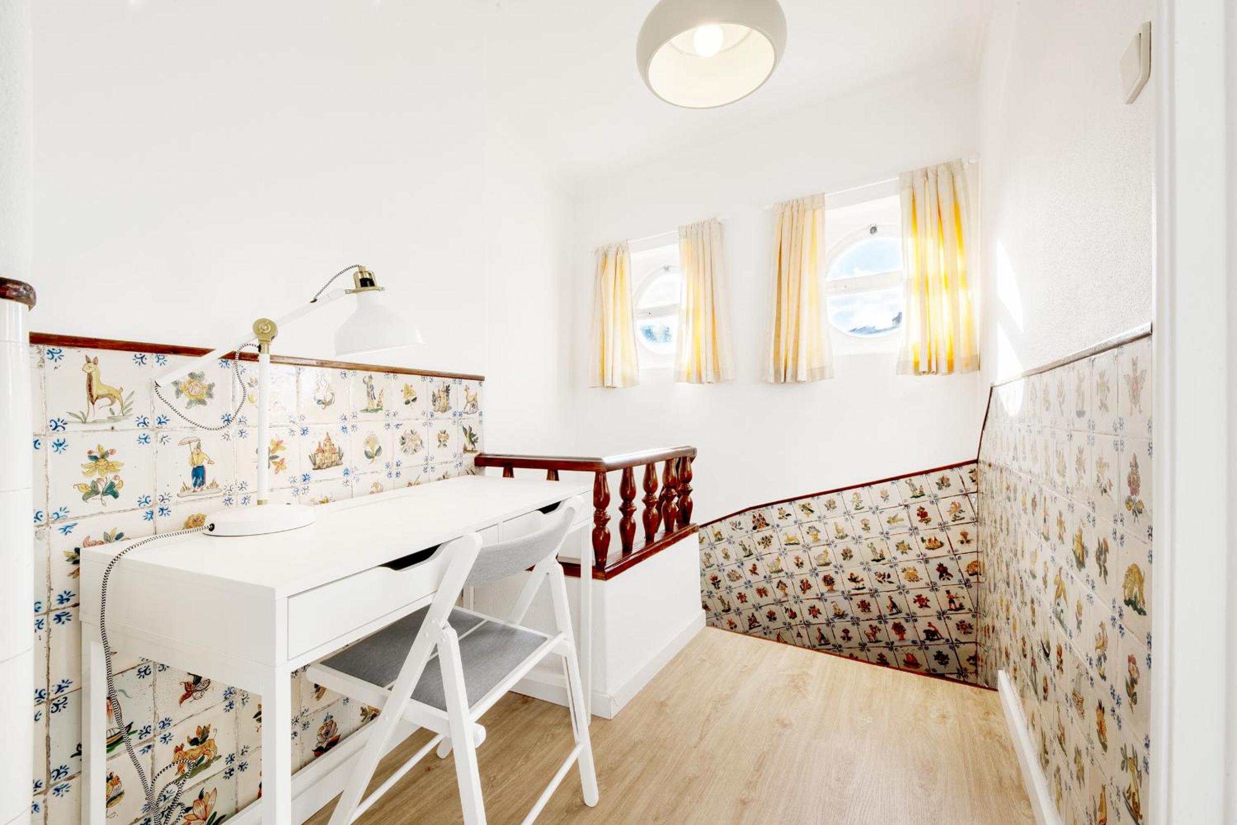 Two-Bedroom Townhouse - Photo 13