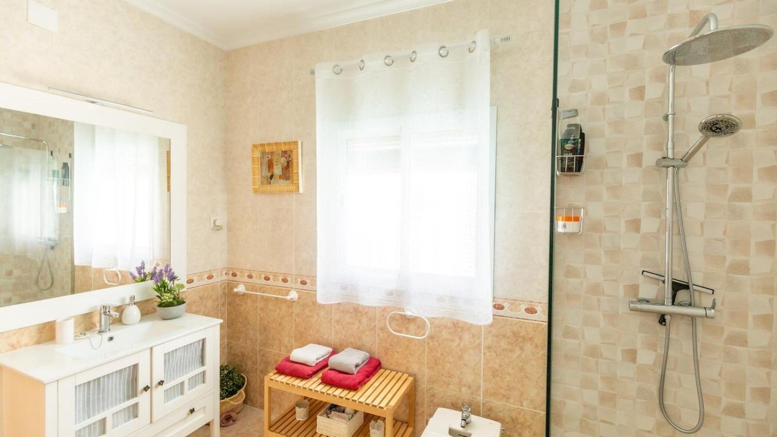 Three-Bedroom House photo 2