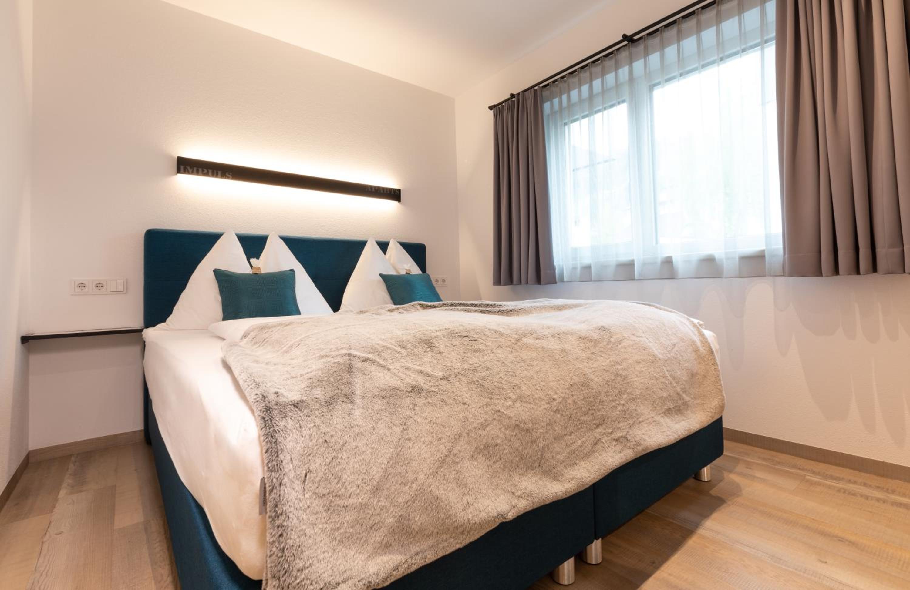 Deluxe Apartment