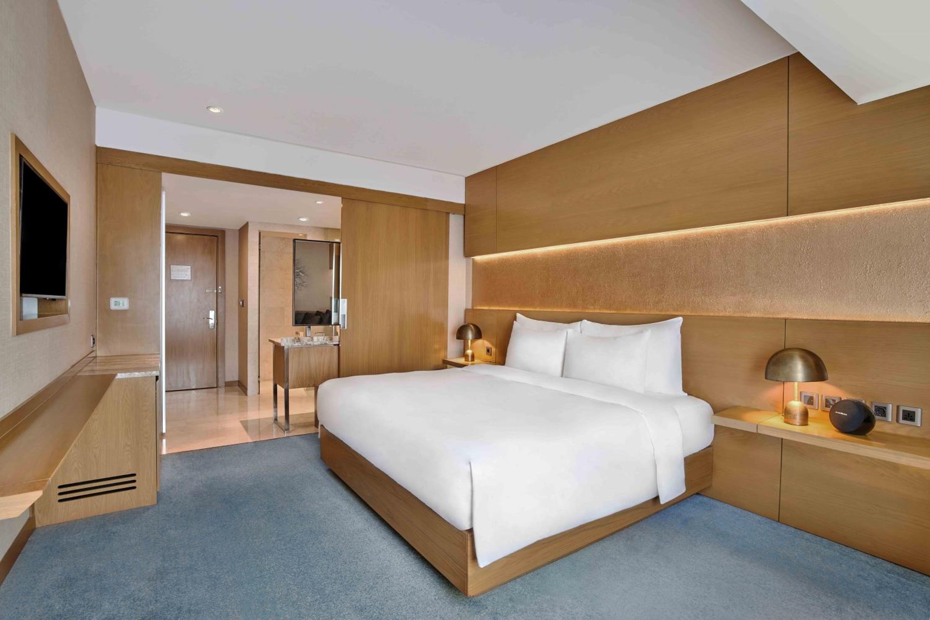 Available room