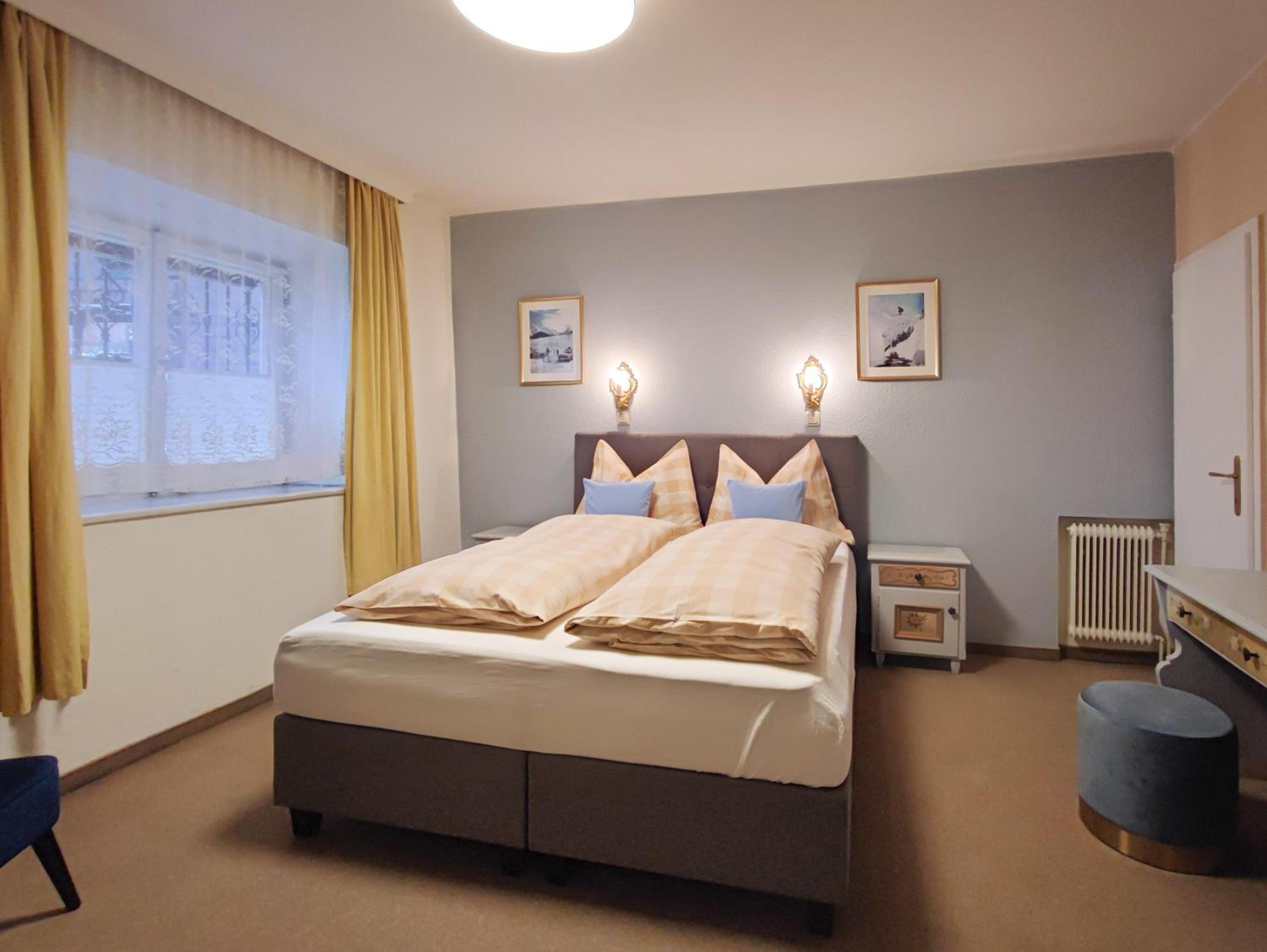 Double Room with Shower photo 3