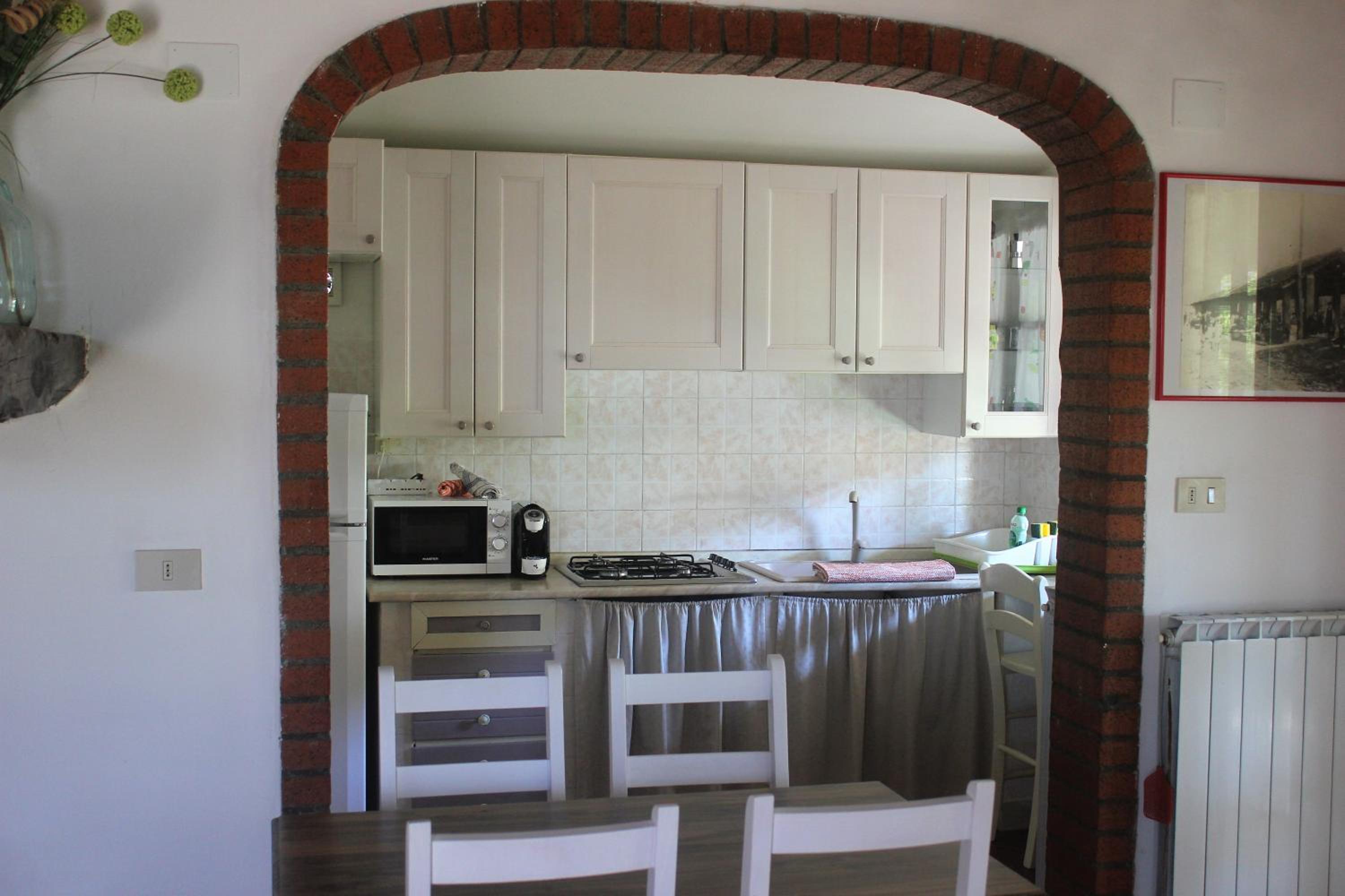 One-Bedroom House - Photo 3