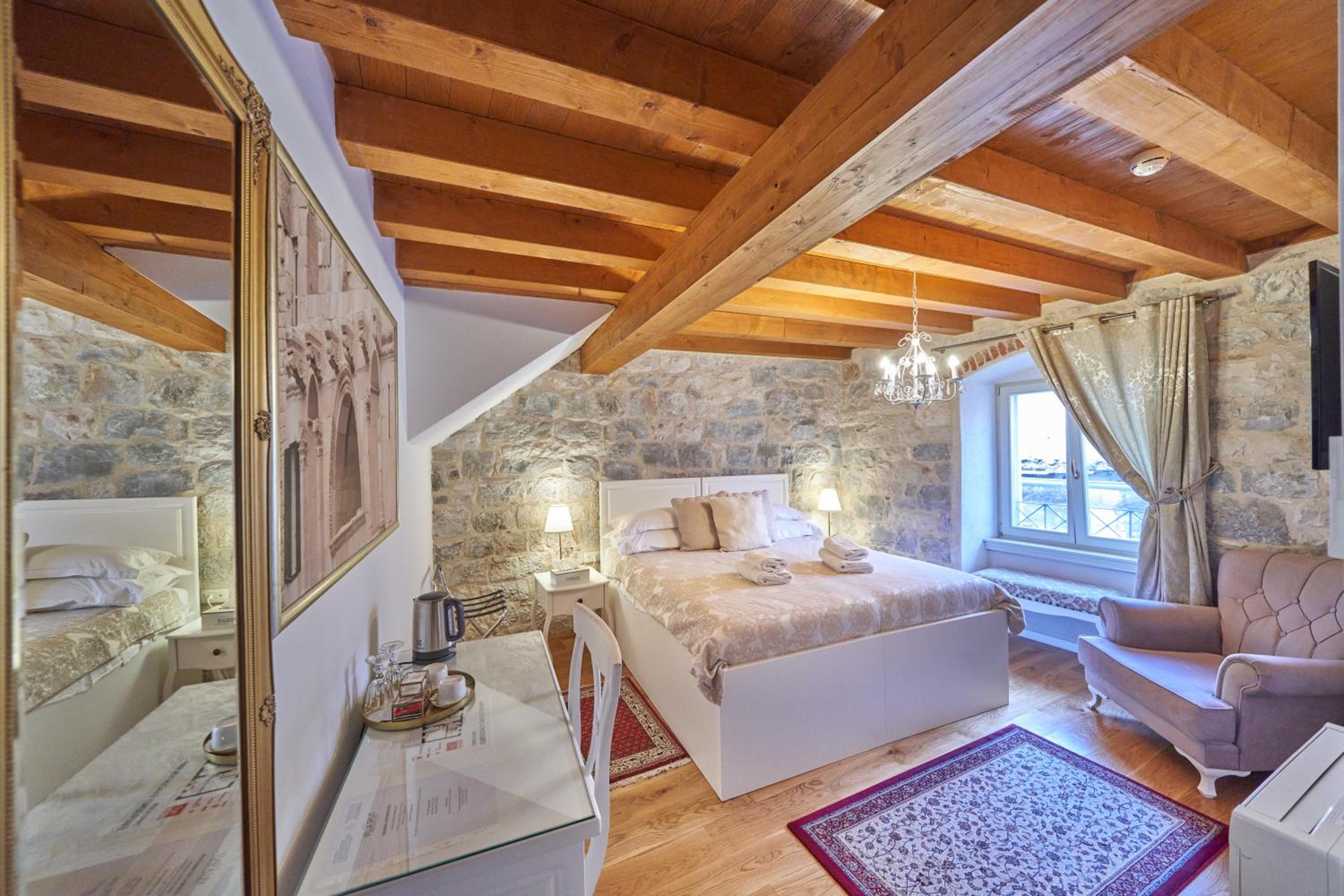 Deluxe Double or Twin Room - Annex