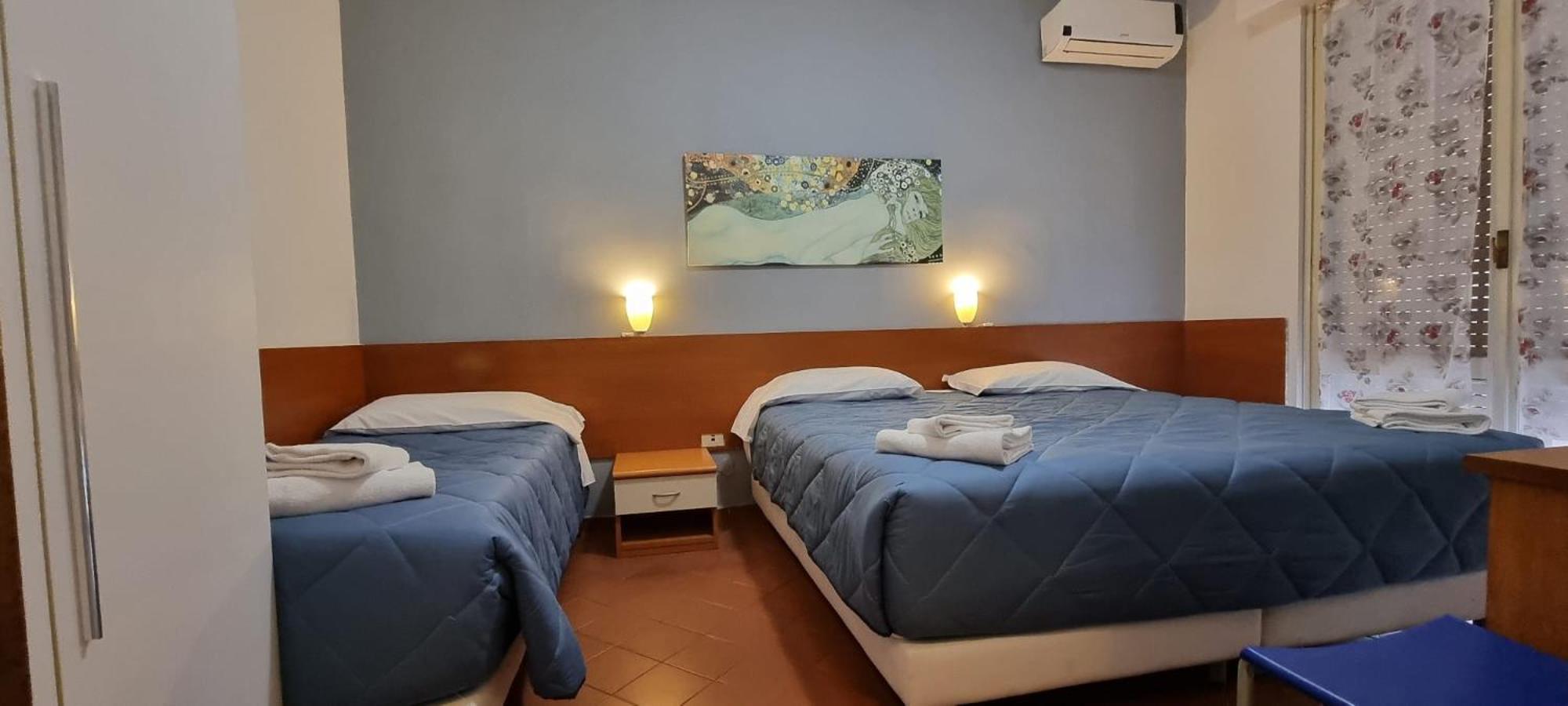 Economy Triple Room