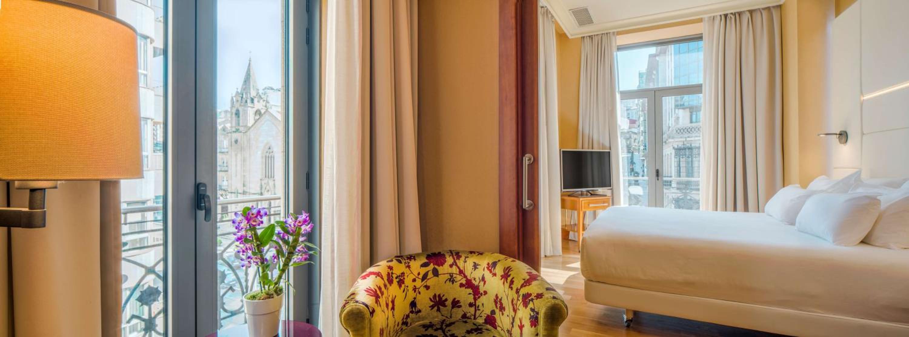 Premium Double Room with View - Photo 1