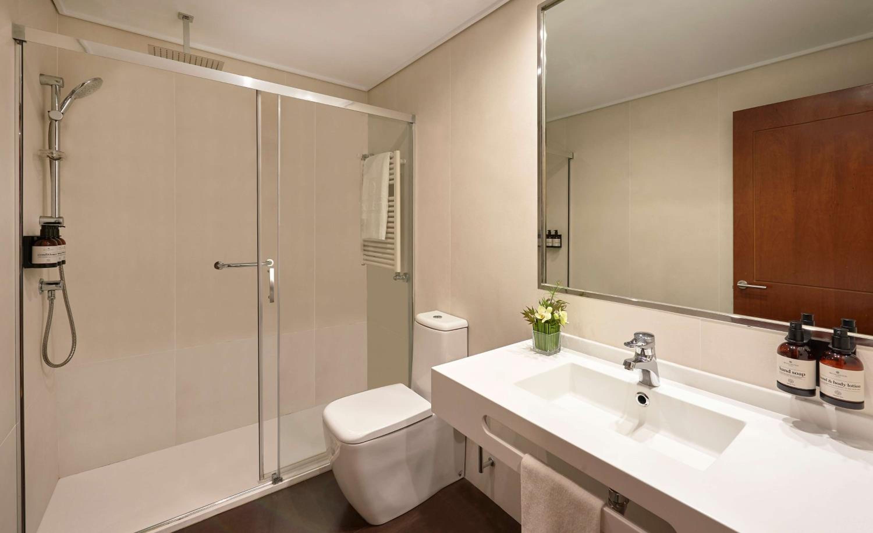 Superior Double or Twin Room - Photo 2