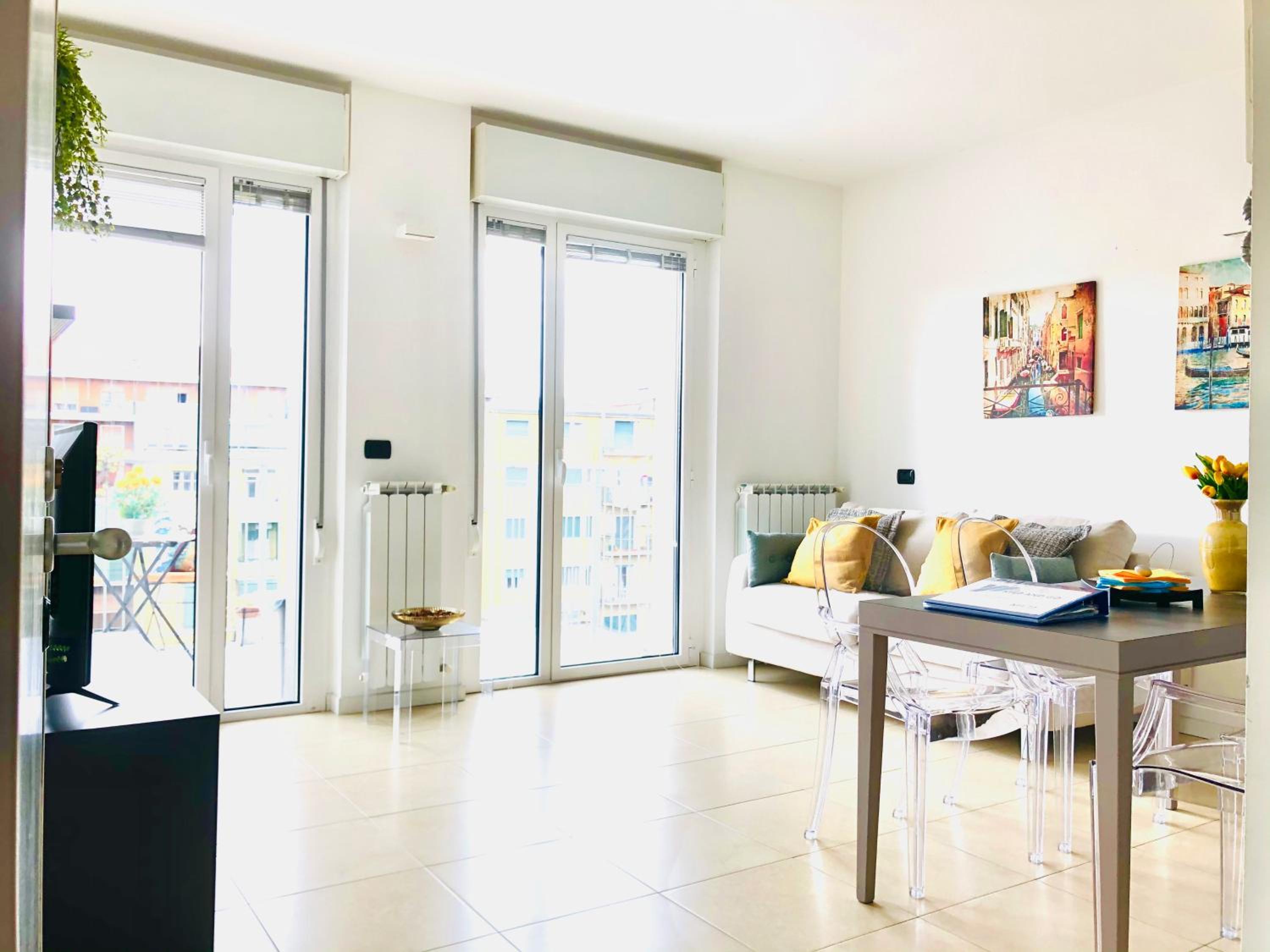 Apartment with Balcony
