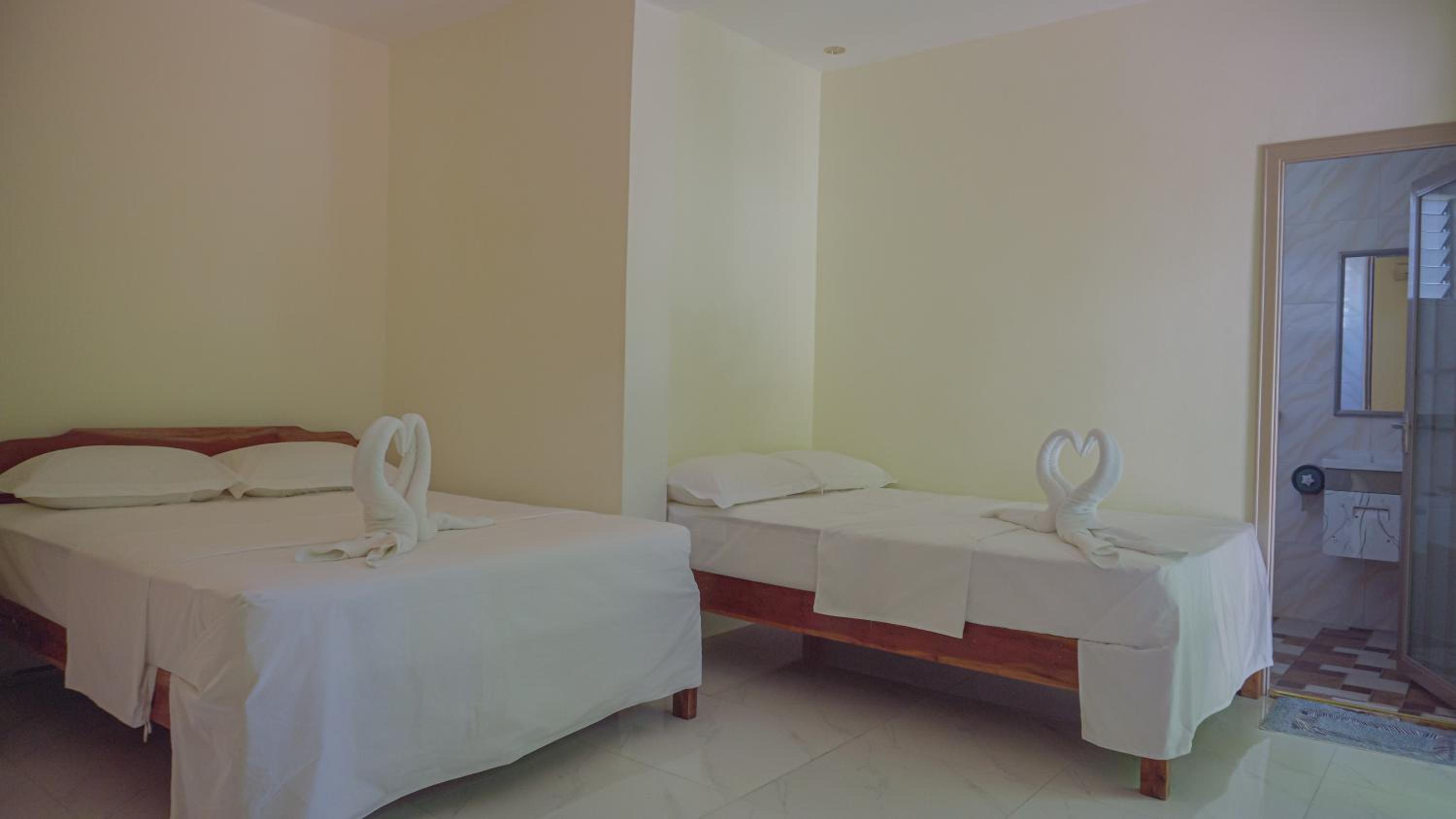 Triple Room with Bathroom photo 1