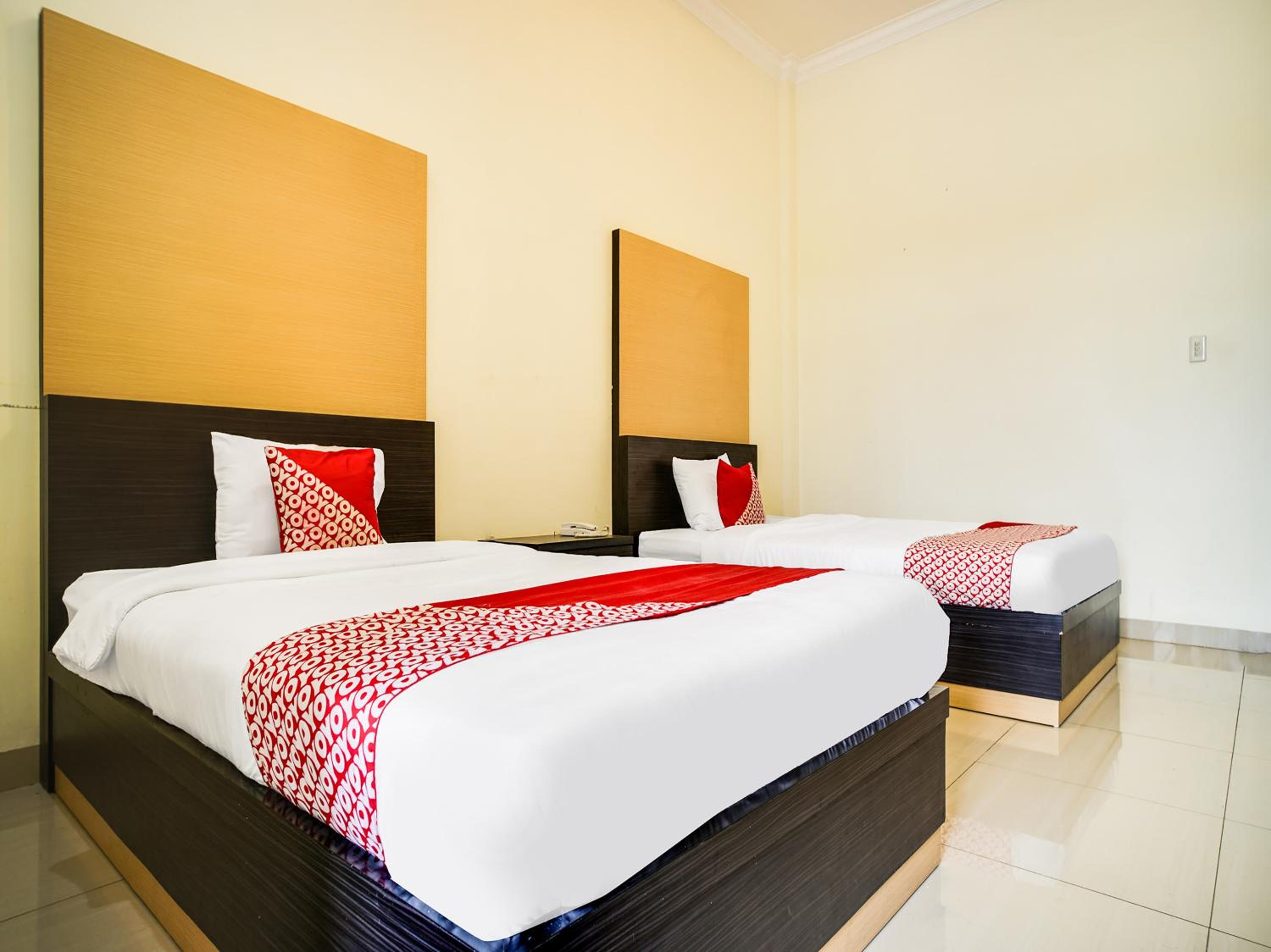 Delxue Twin Room photo 3