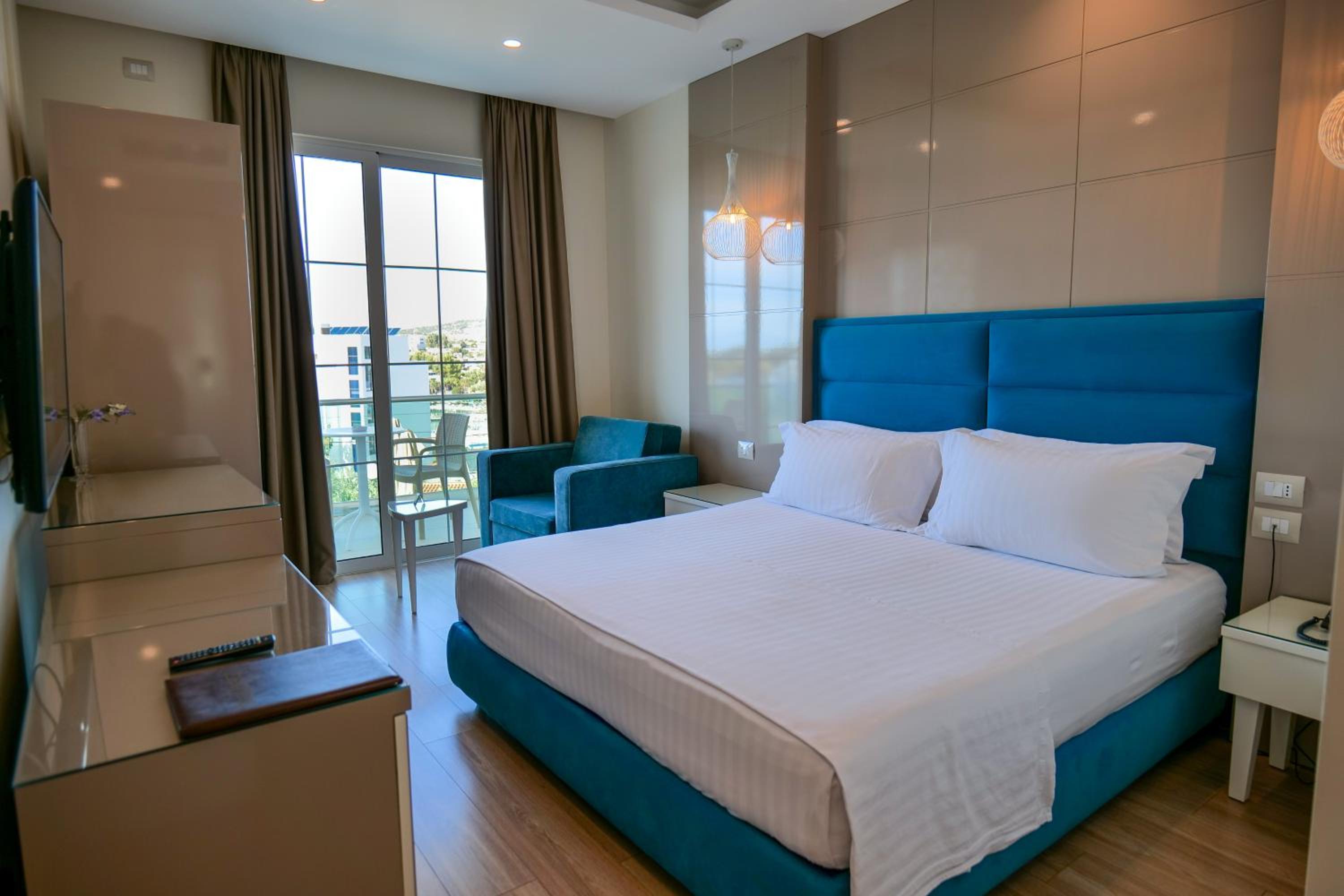 Deluxe Double Room with Balcony
