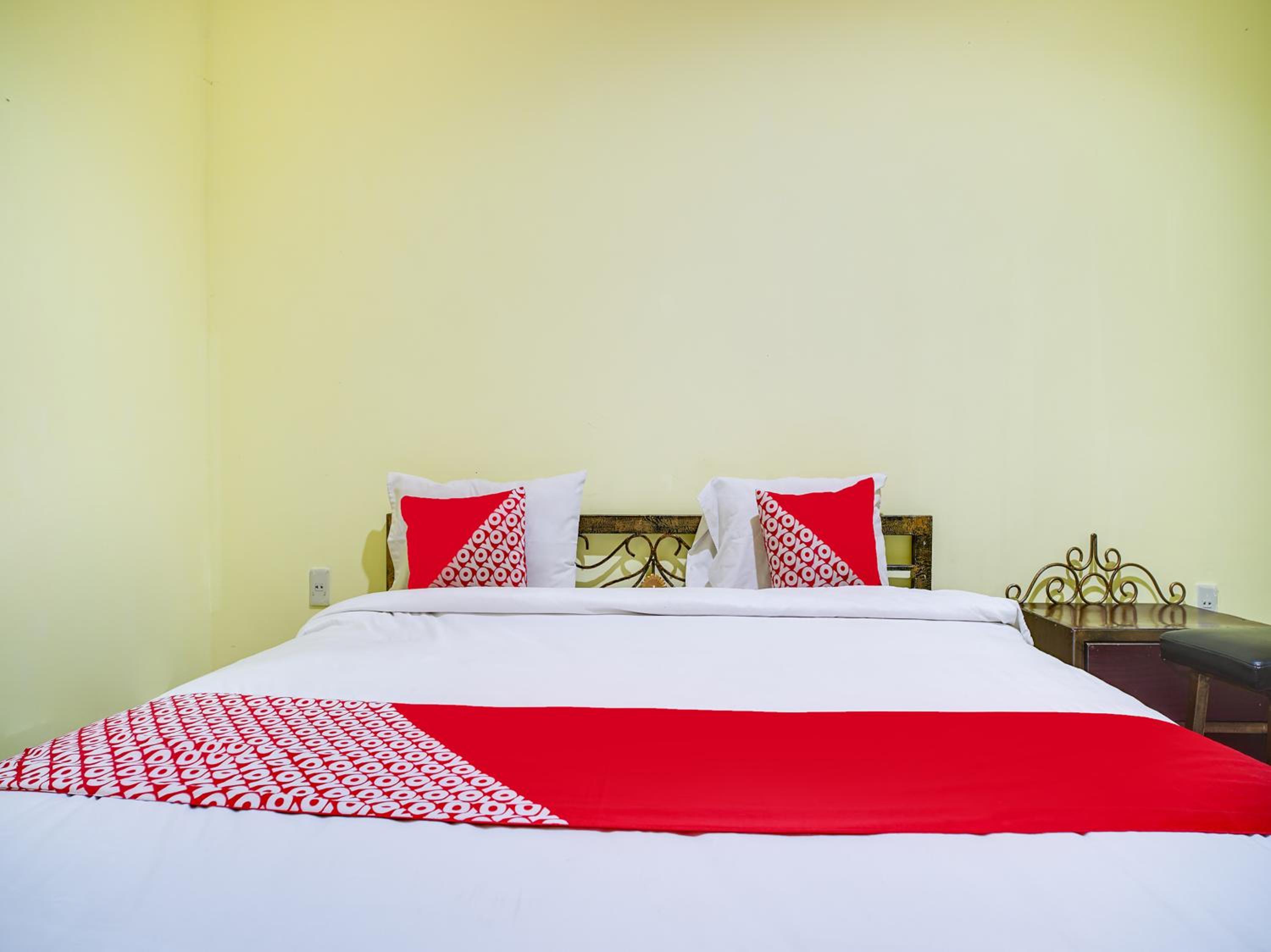 Standard Double Room photo 2