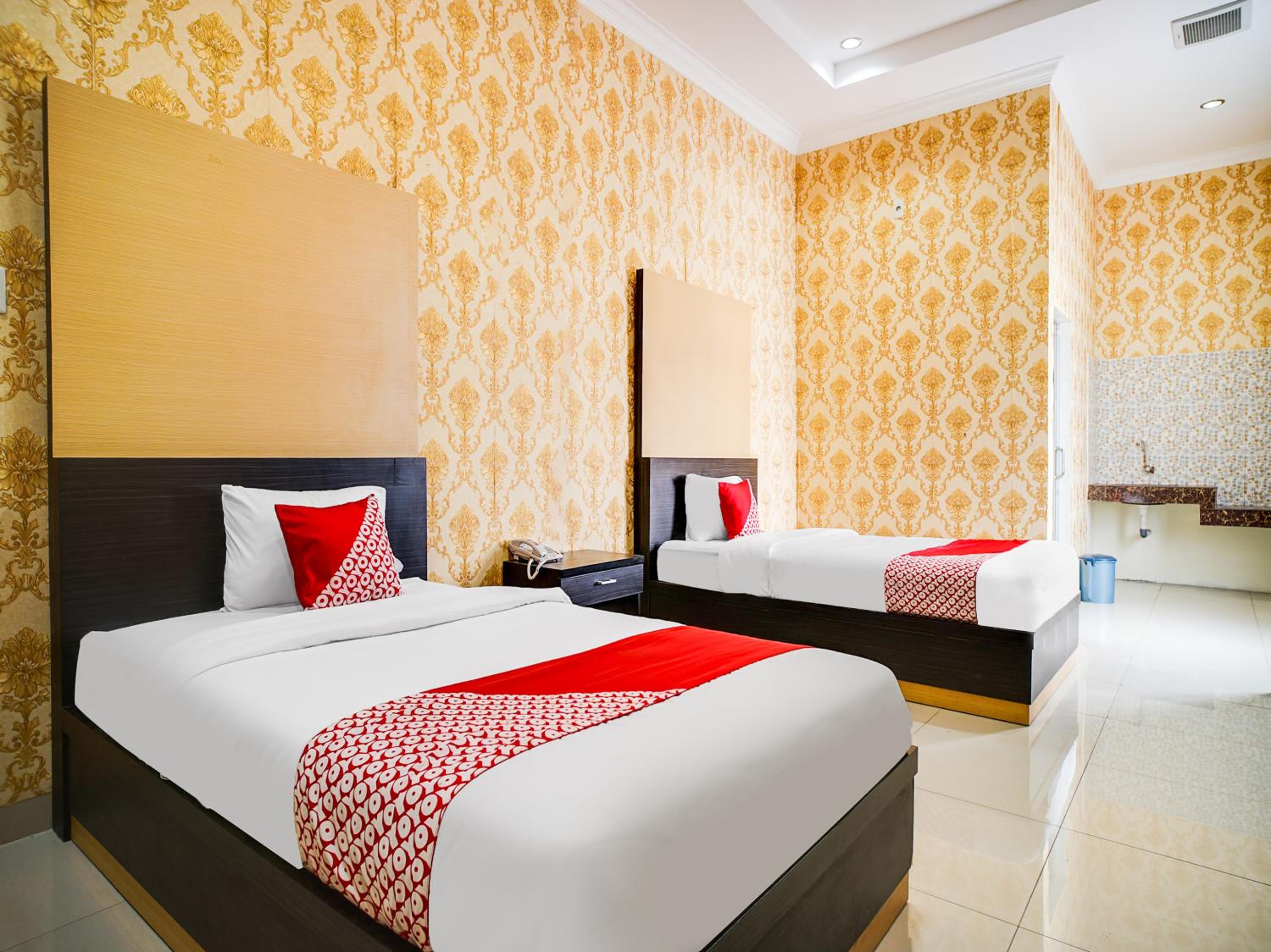 Superior Twin Room photo 2