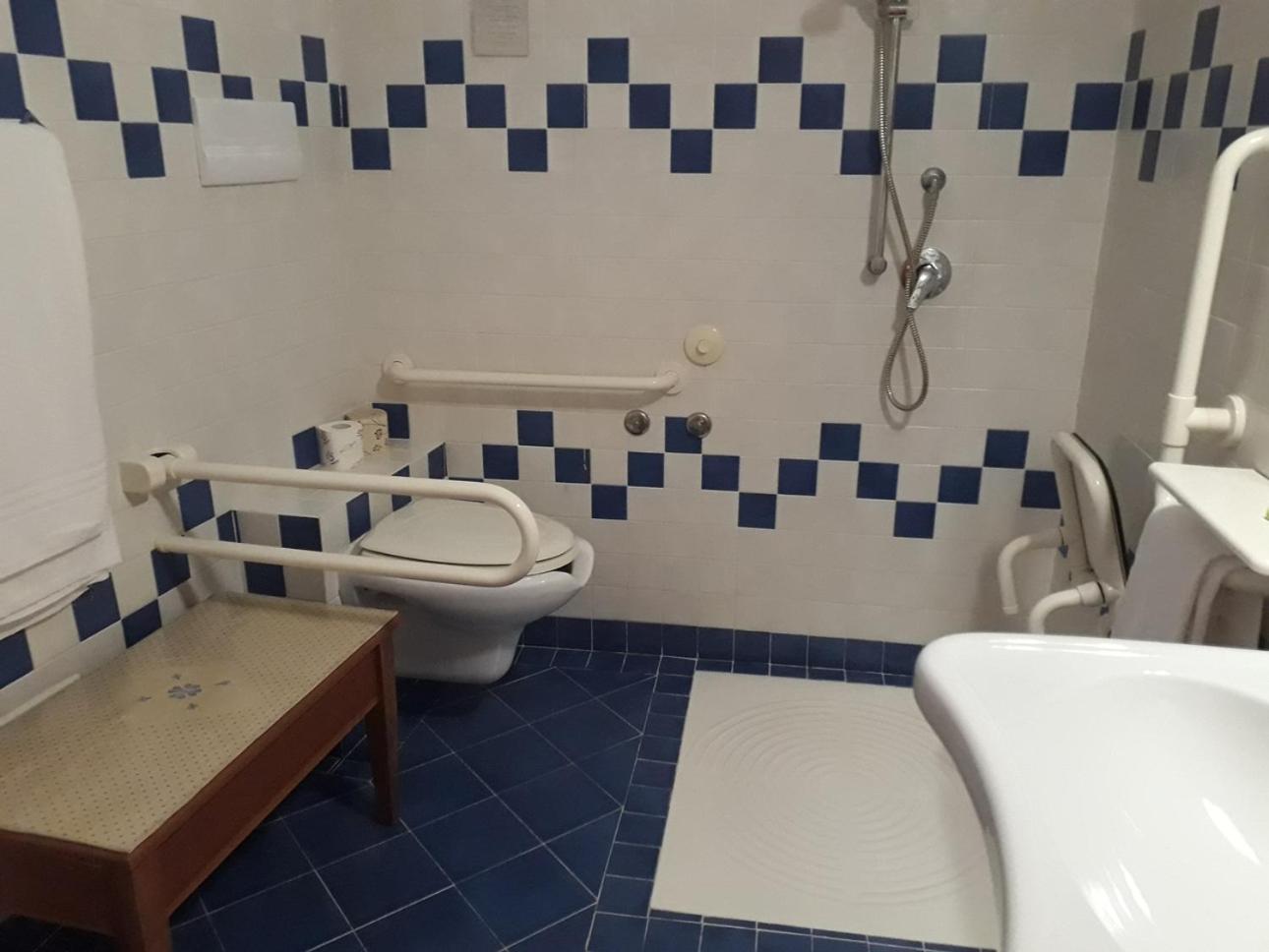 Family Room - Disability Access photo 3